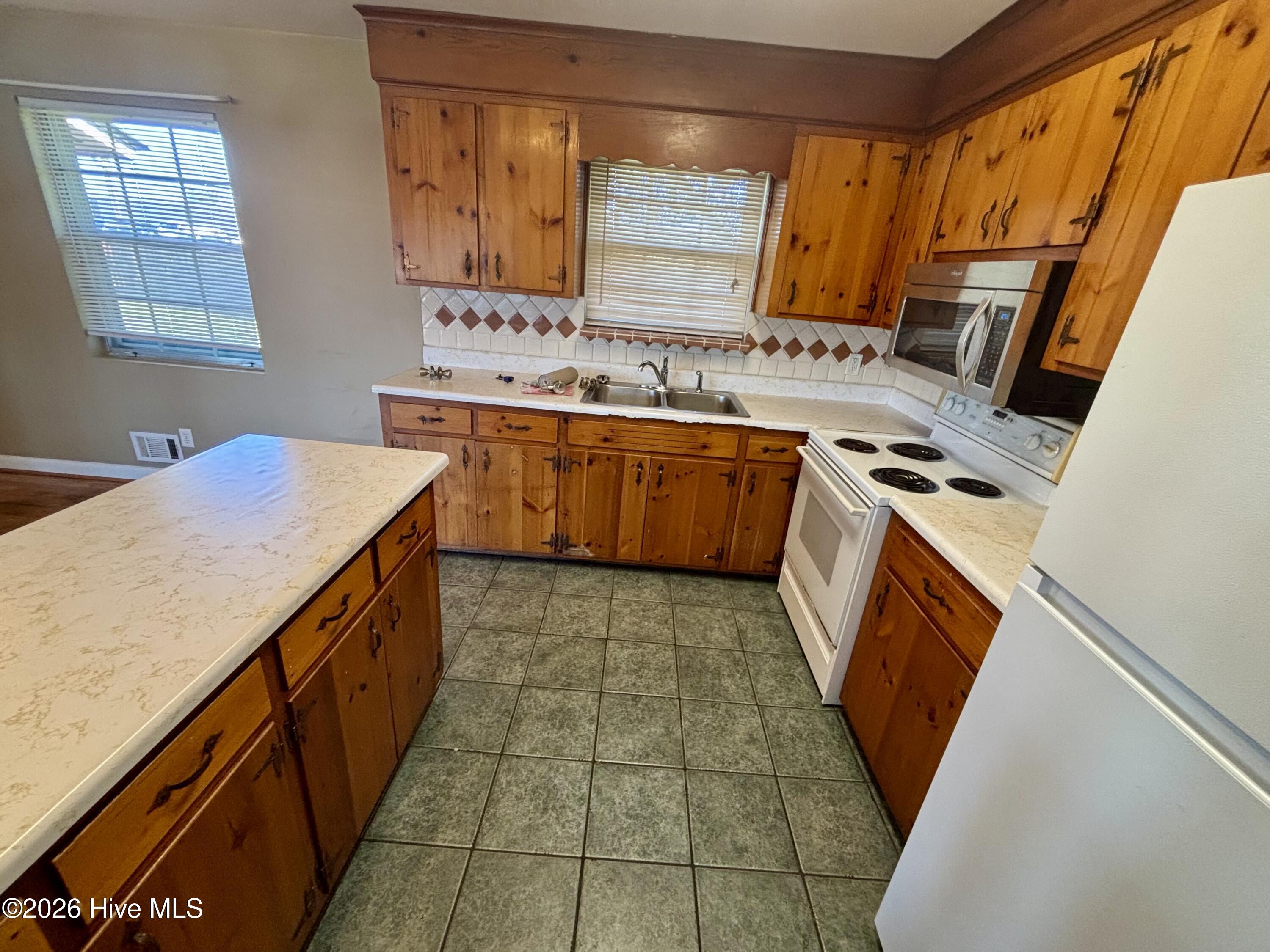 119 Davant Street Property Photo 6