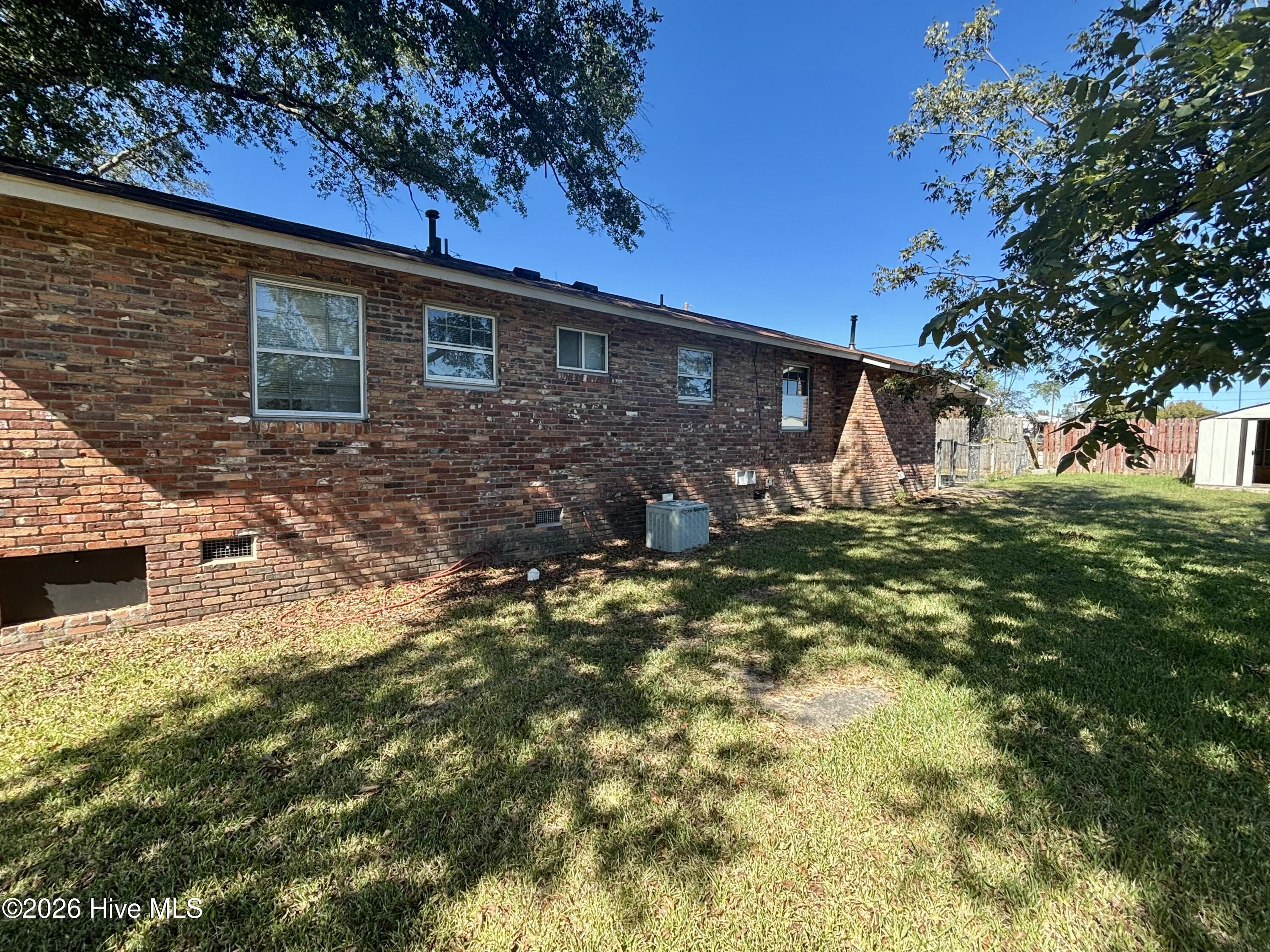 119 Davant Street Property Photo 7