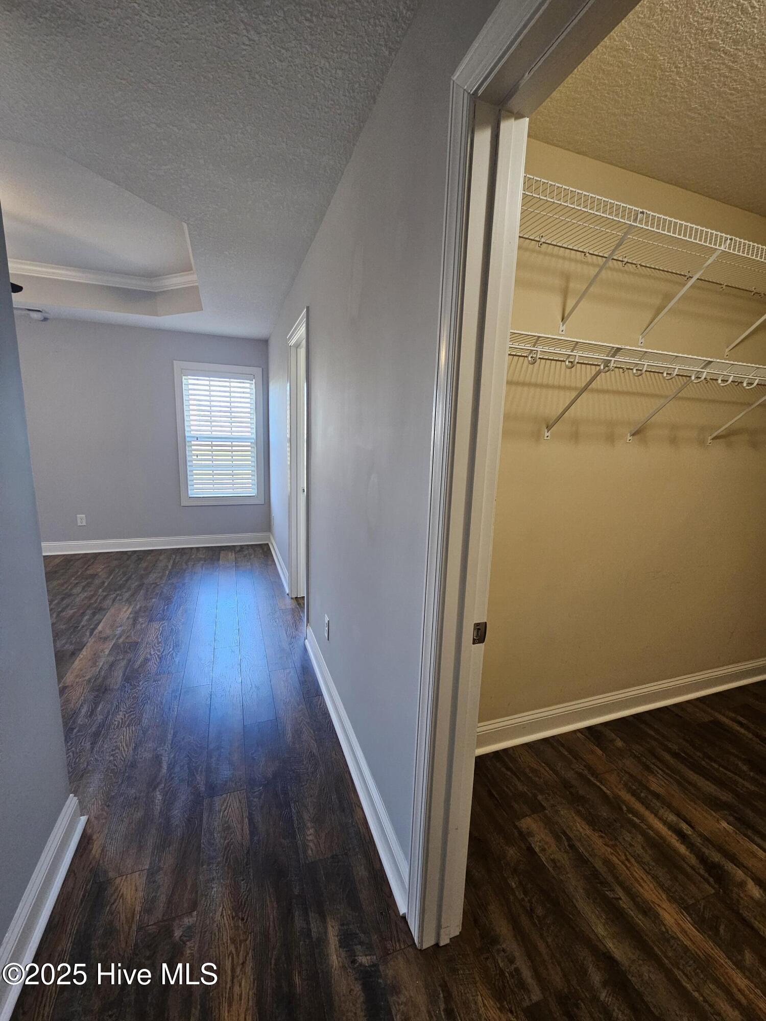 405 Midnight Drive Property Photo 11