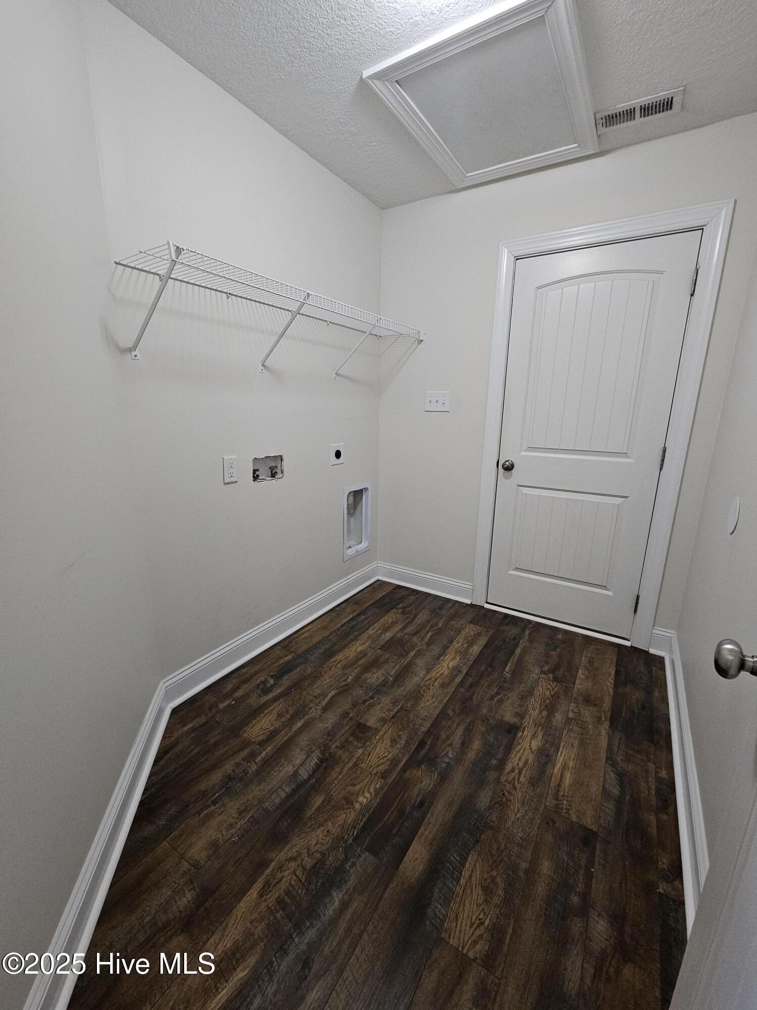 405 Midnight Drive Property Photo 18