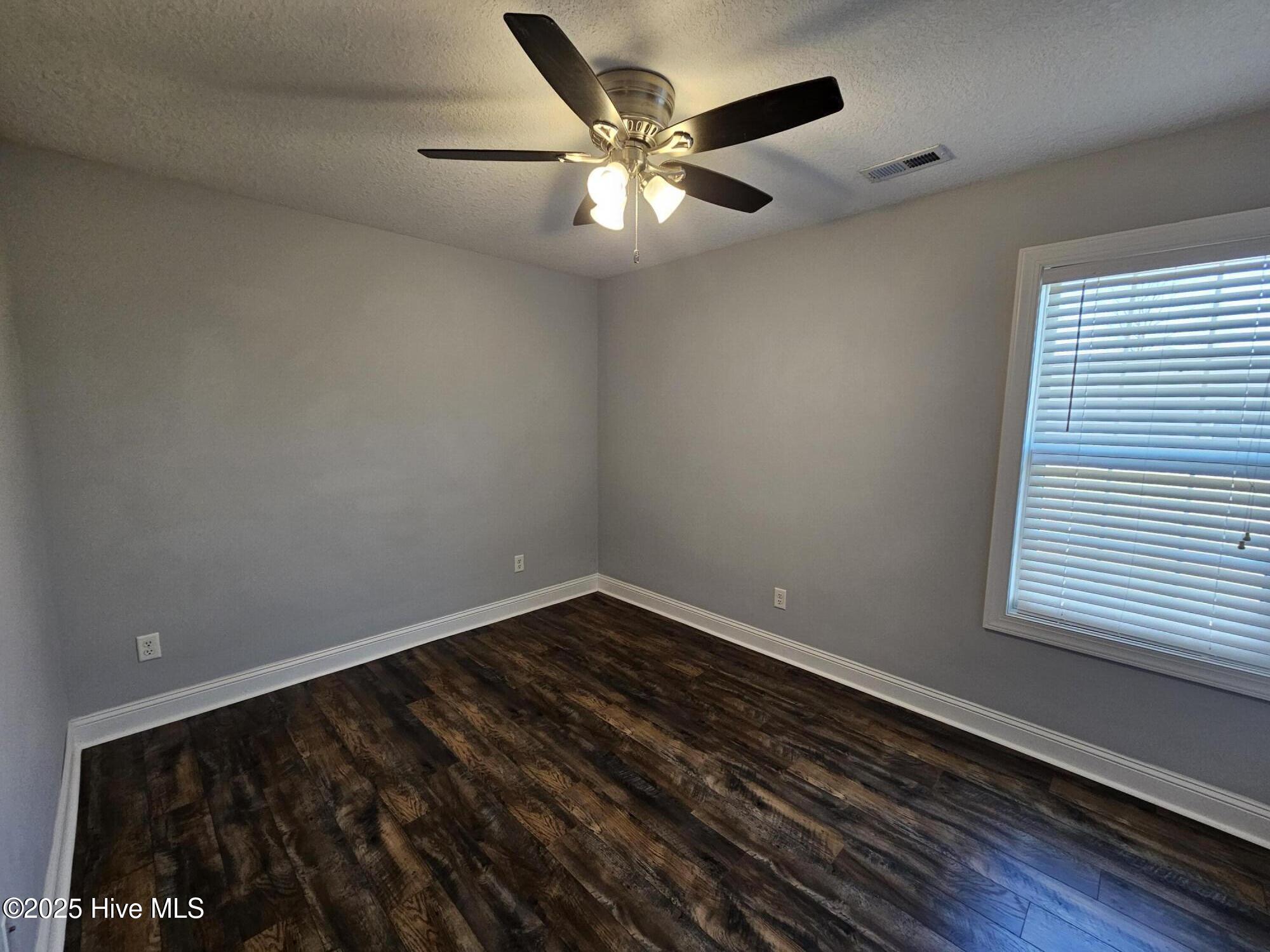 405 Midnight Drive Property Photo 19