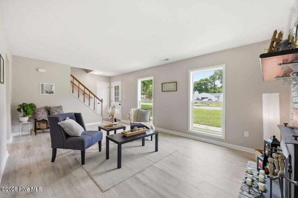 105 Woodside Court Property Photo 4