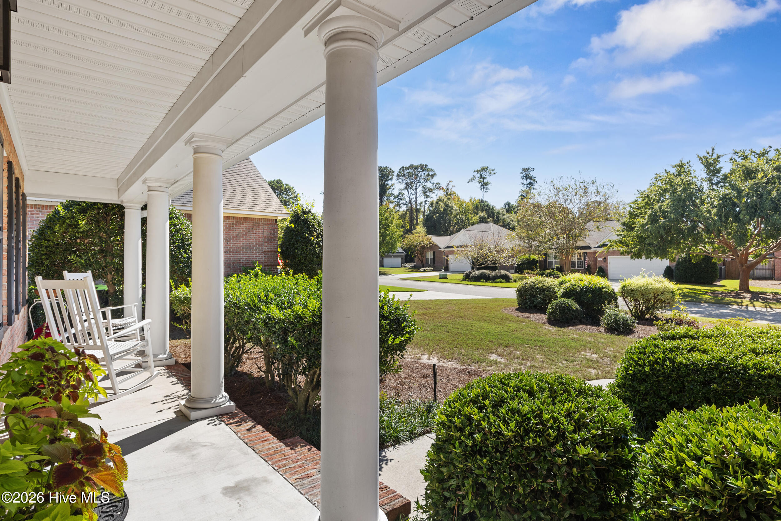 611 Salo Street Property Photo 4