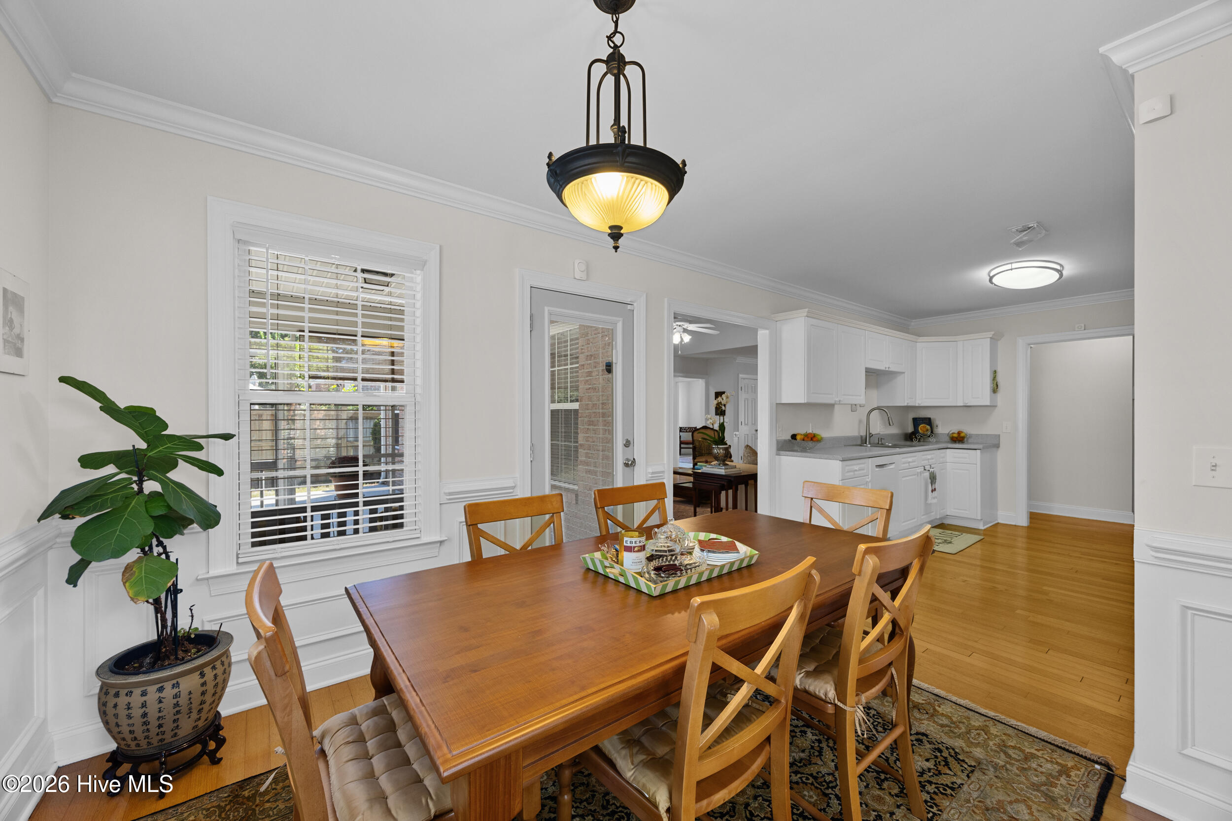 611 Salo Street Property Photo 10