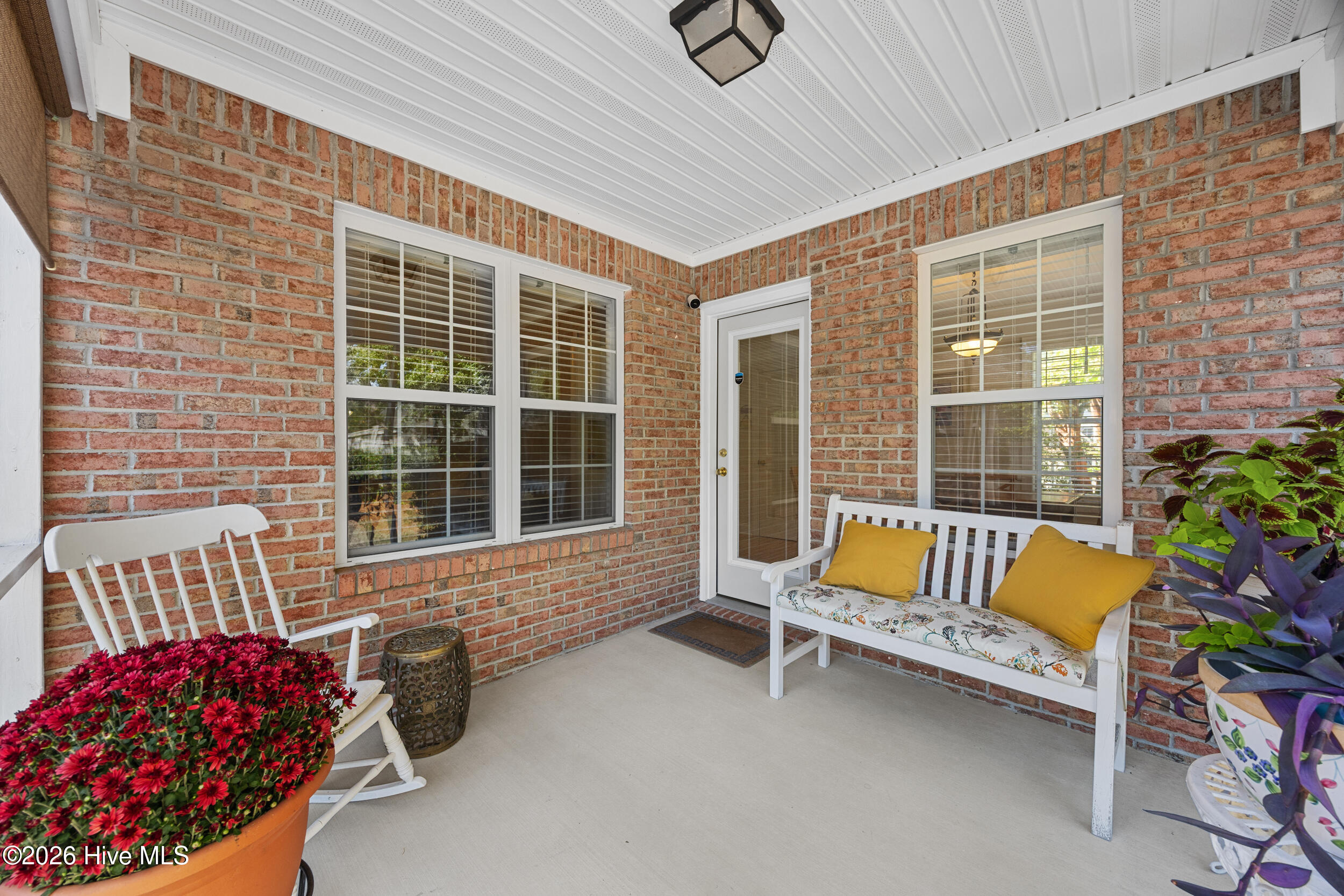 611 Salo Street Property Photo 35