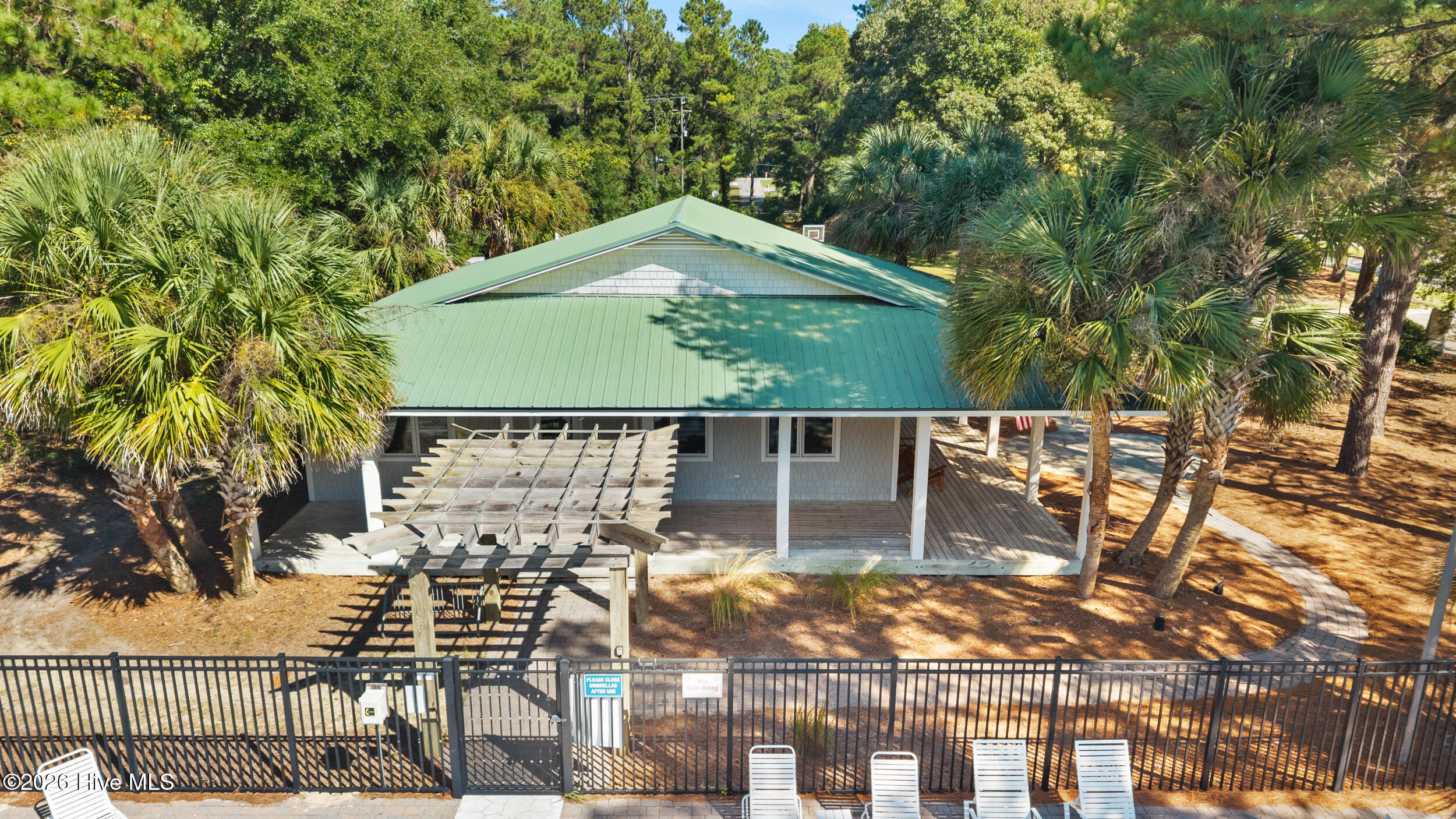 611 Salo Street Property Photo 55