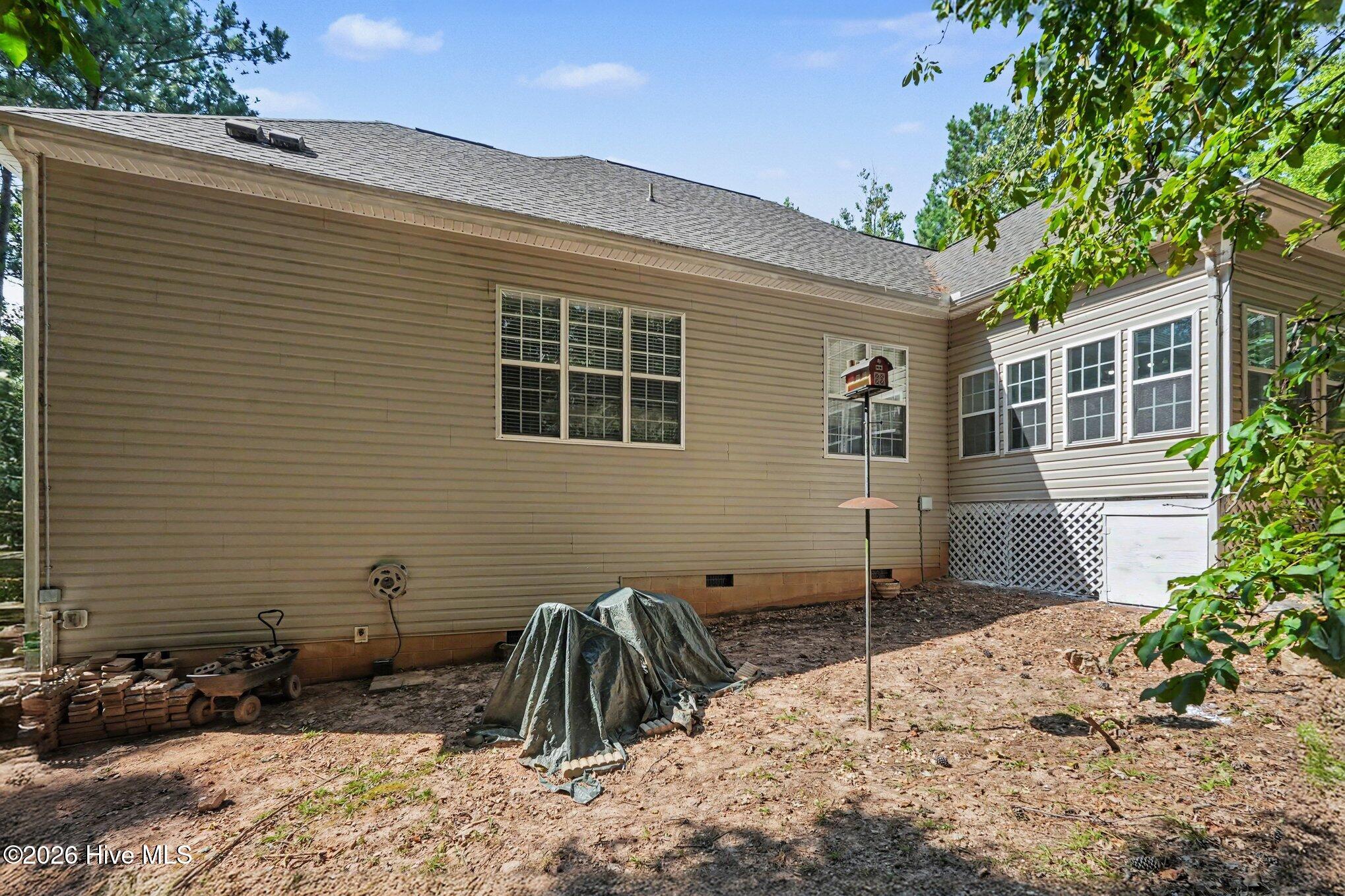 153 Clear Water Road Property Photo 5