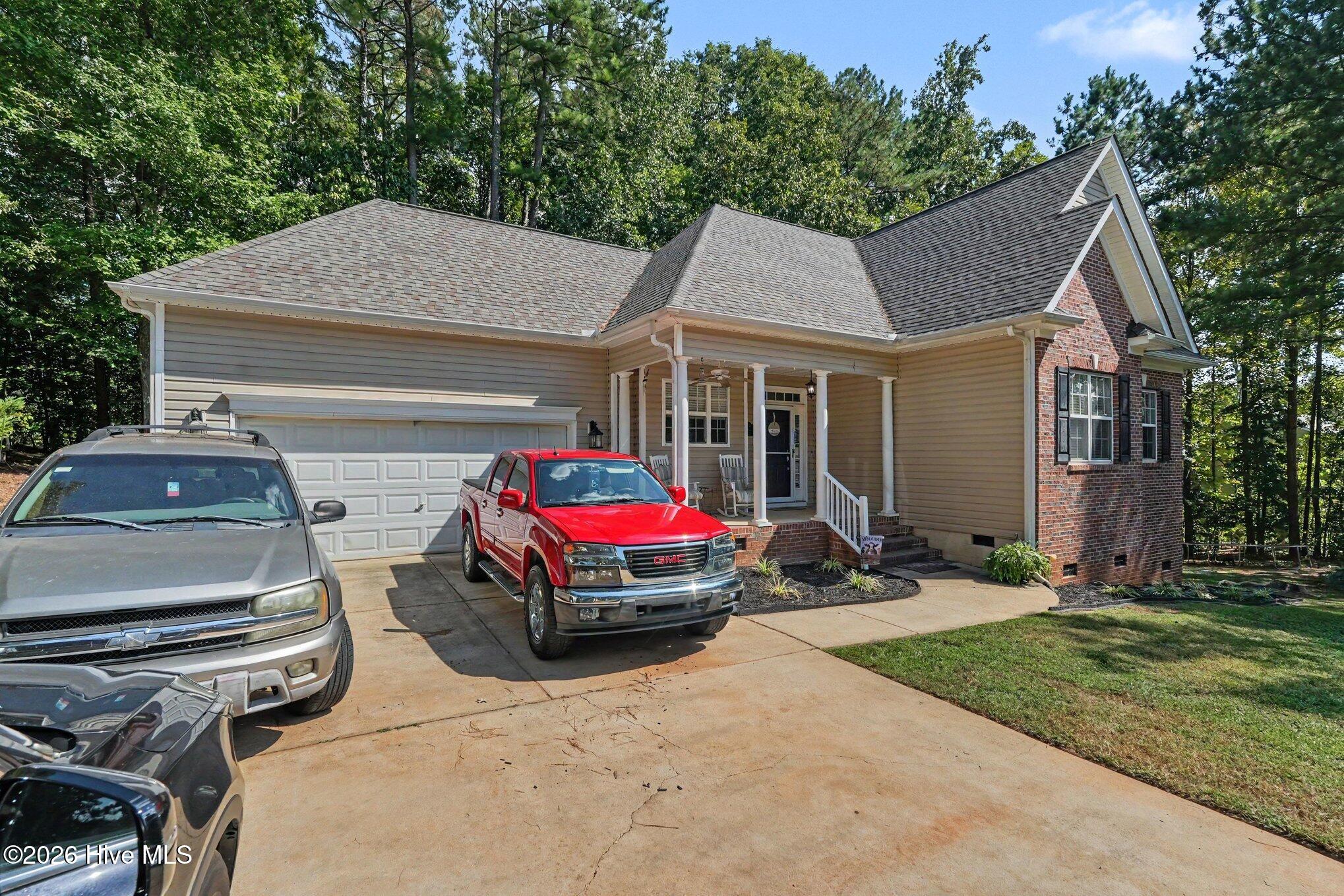 153 Clear Water Road Property Photo 6