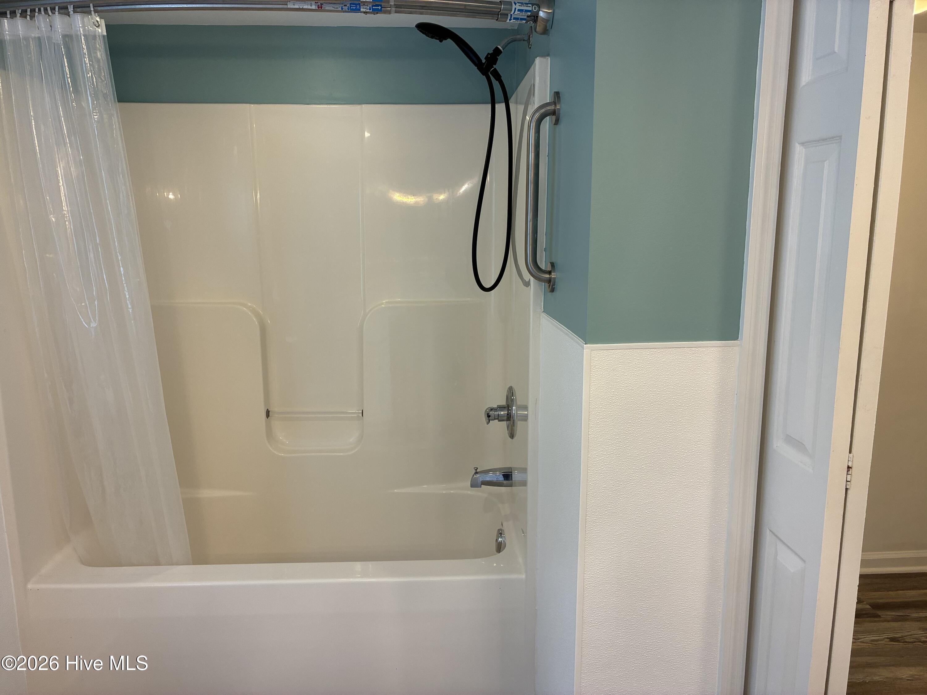 298 Waterlily Road Property Photo 13