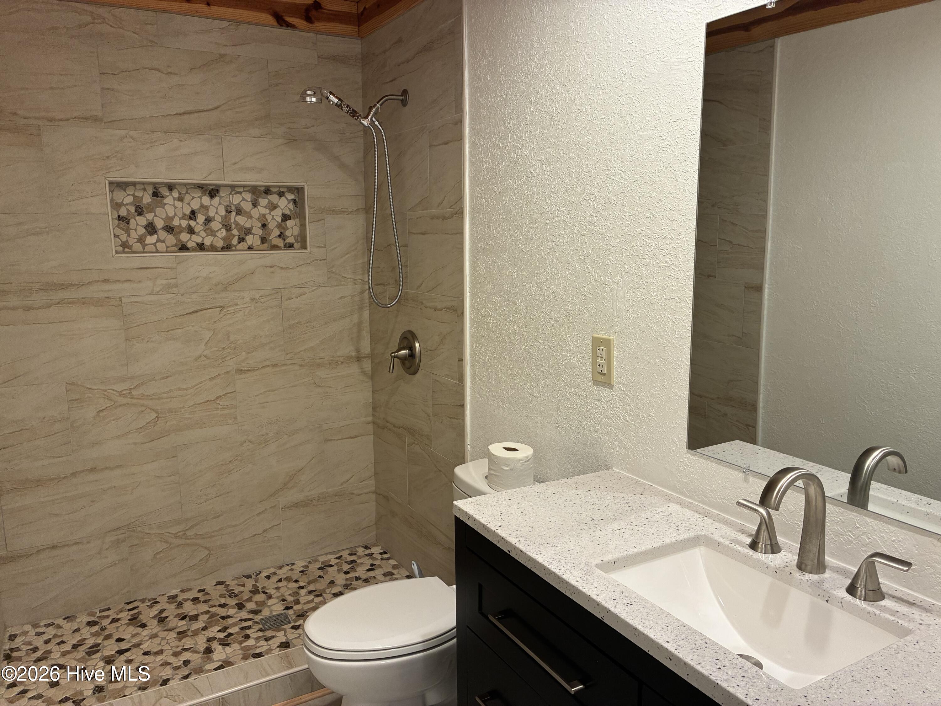 298 Waterlily Road Property Photo 24