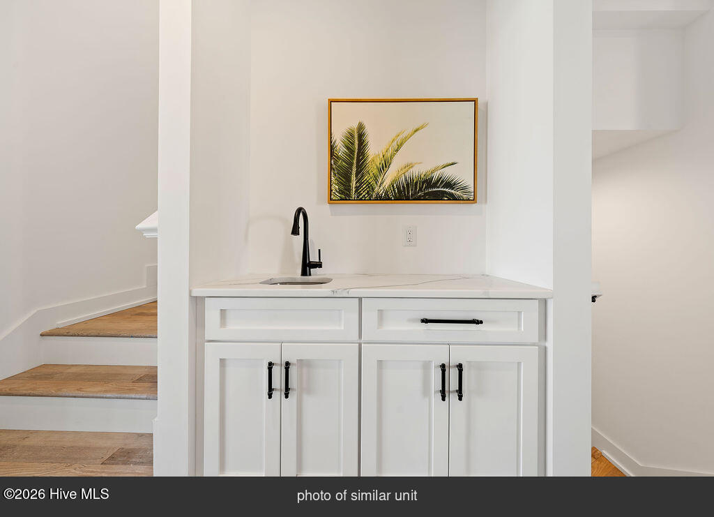 905 Basin Road Unit 2 Property Photo 17