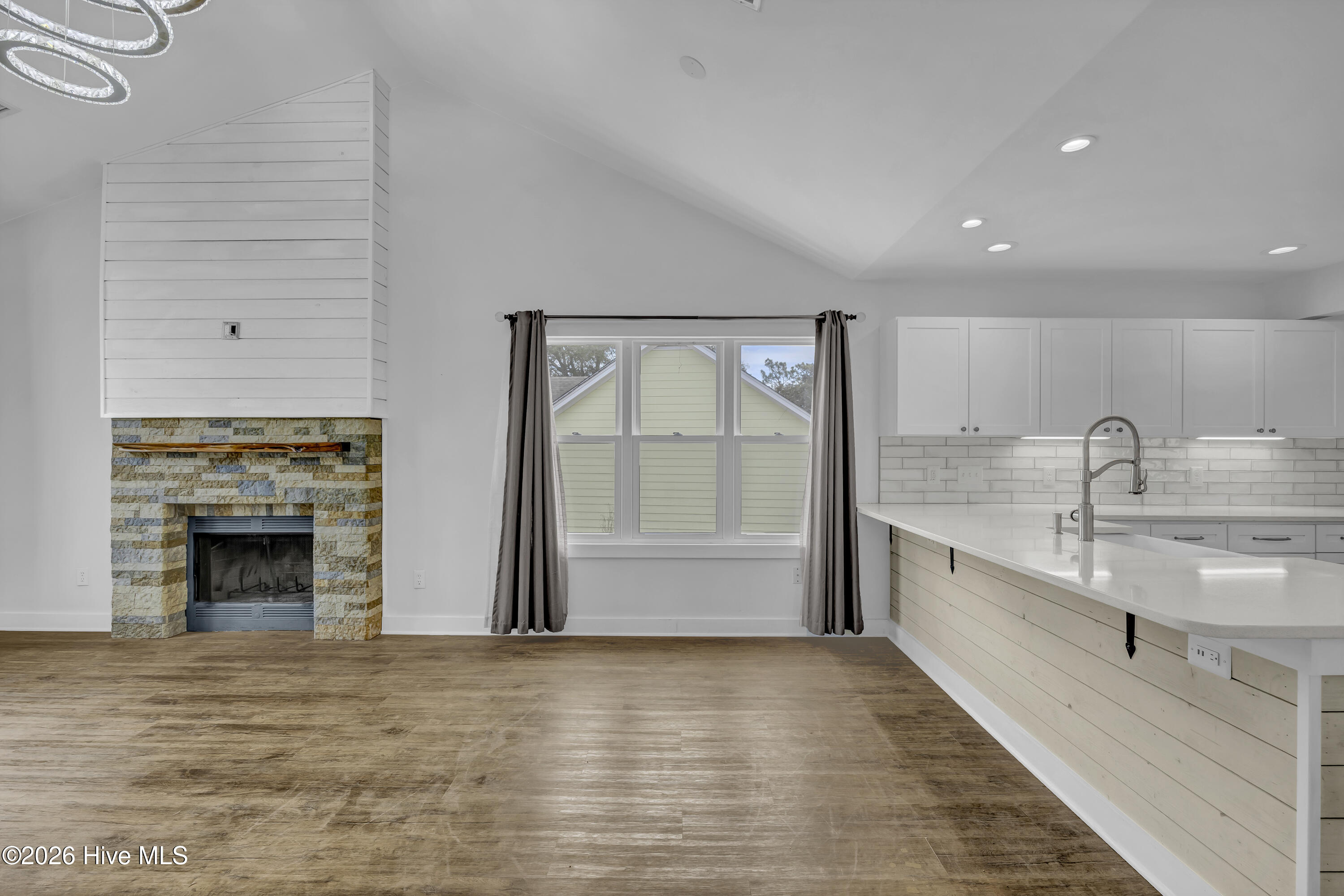1204 Faulkenberry Road Property Photo 6