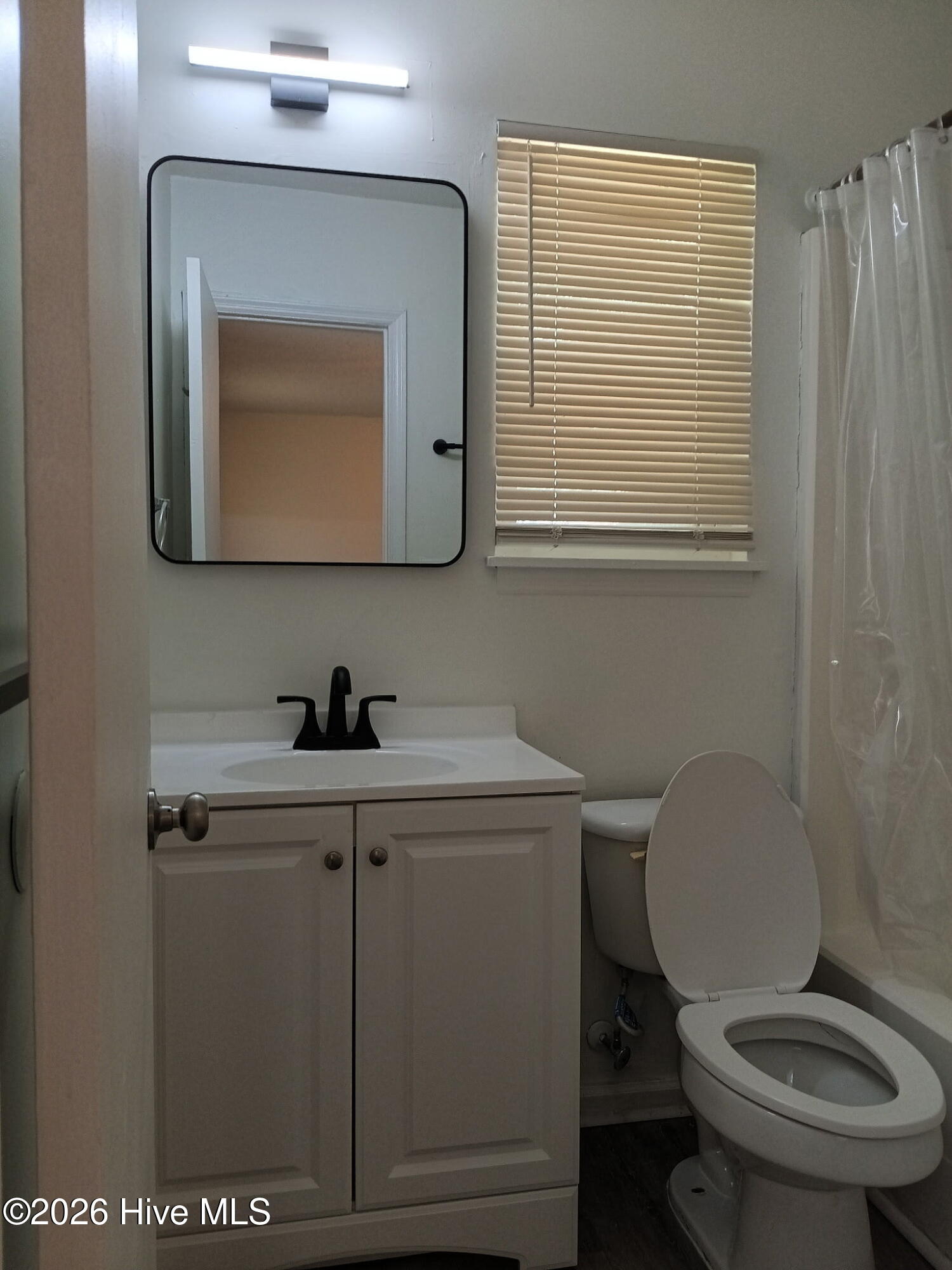 3064 Angela Street Property Photo 6