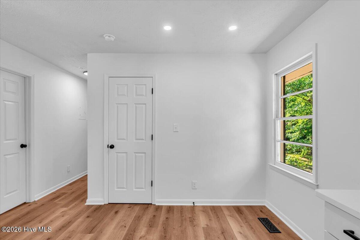604 S Hardin Street Property Photo 27
