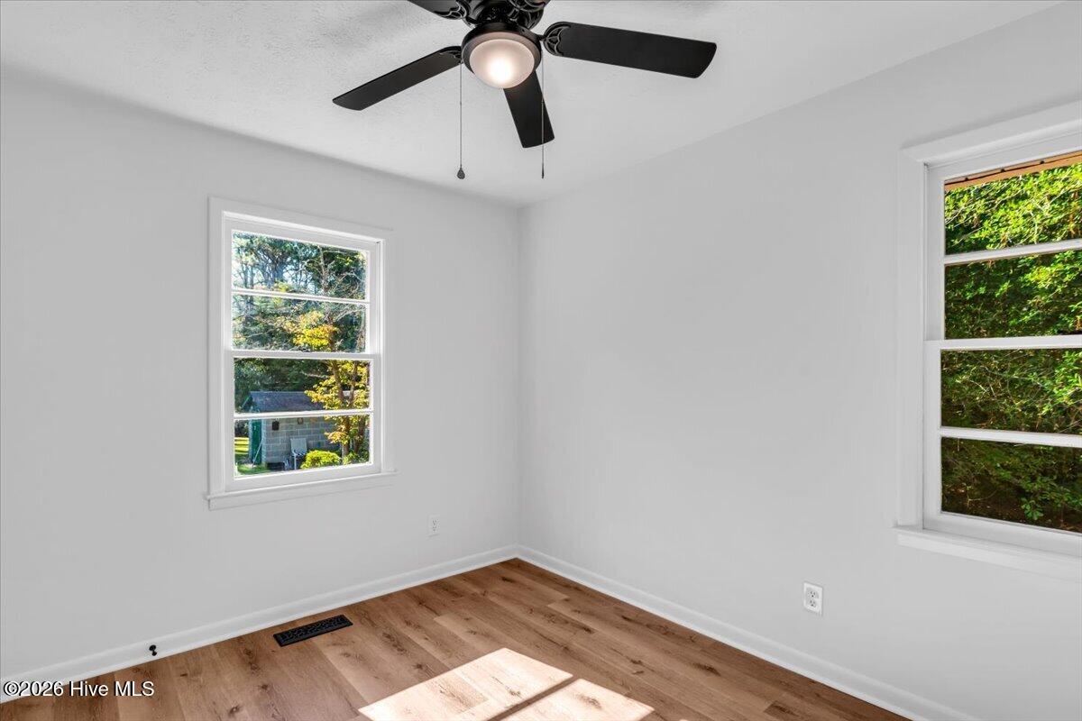 604 S Hardin Street Property Photo 32