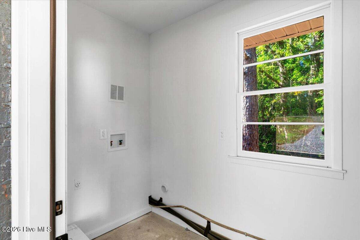 604 S Hardin Street Property Photo 36