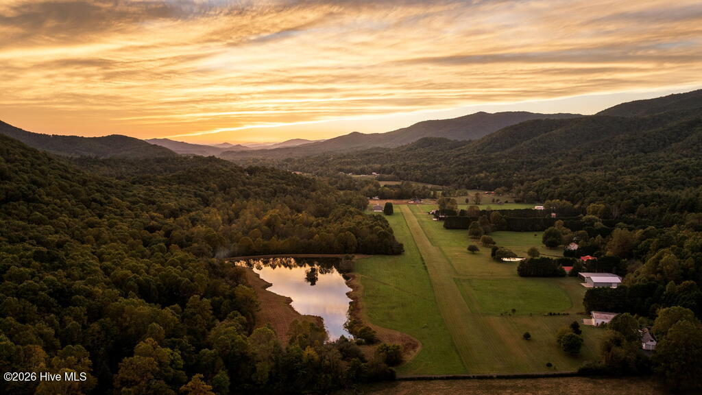 360 Serenity Lane Property Photo 1
