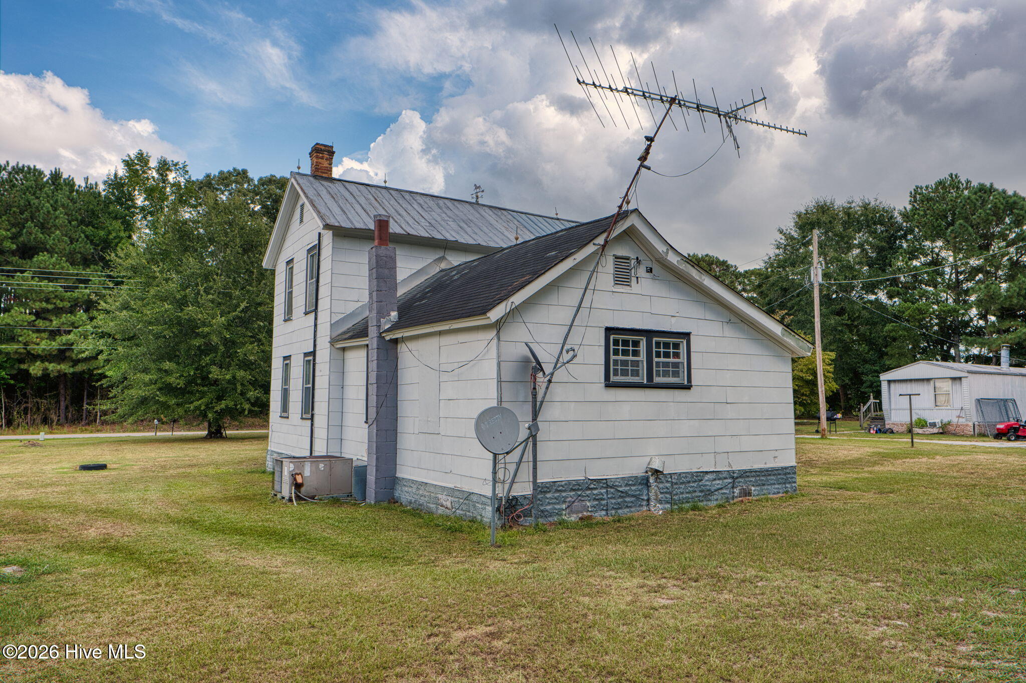 424 Cisco Road Property Photo 3