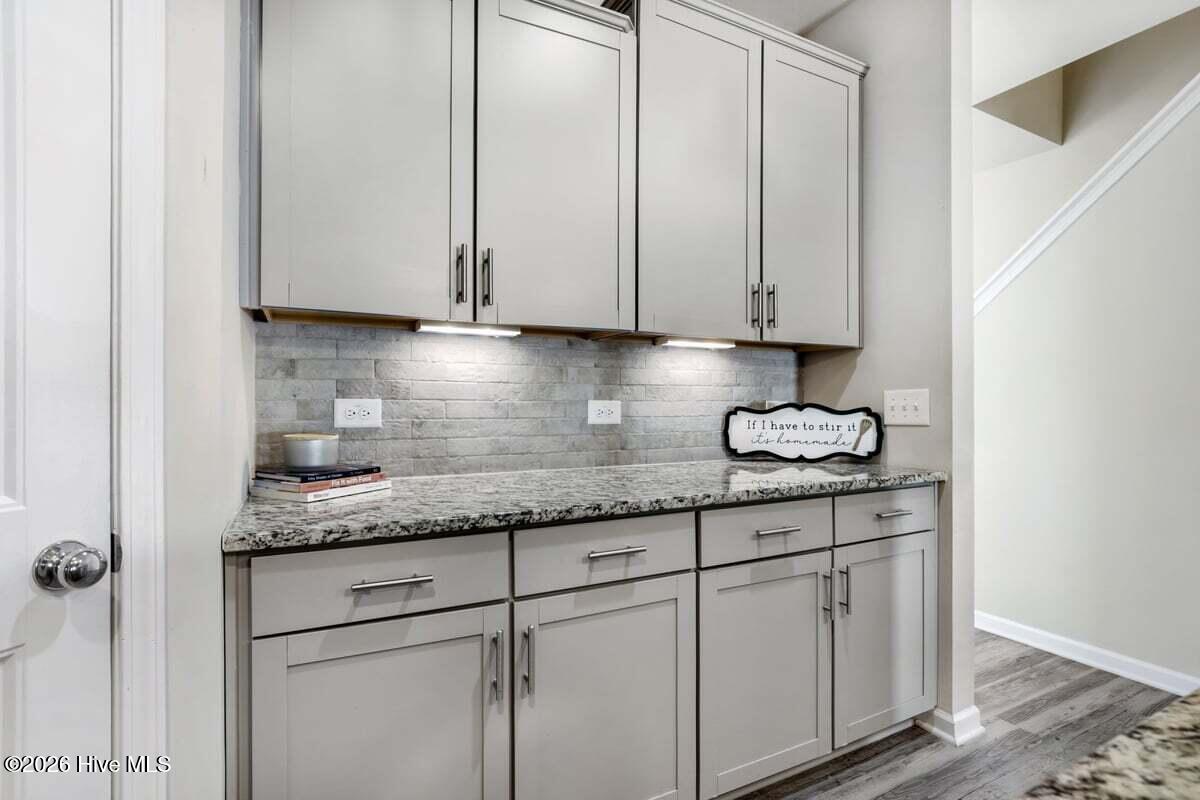 131 Kinnakeet Drive Property Photo 16