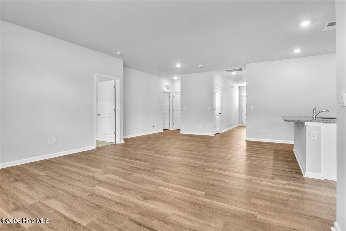 3109 Lochgreen Circle Property Photo 7