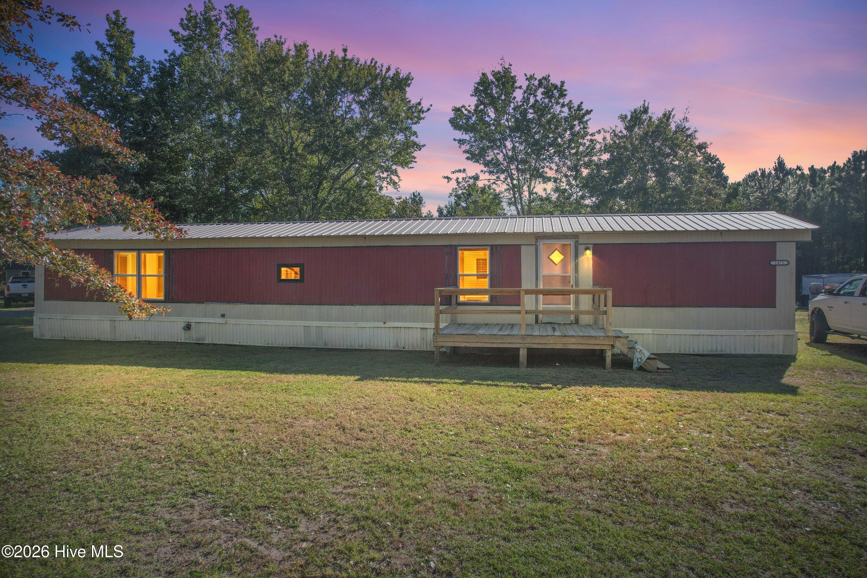 1471 Pine Tree Circle Sw Property Photo 1