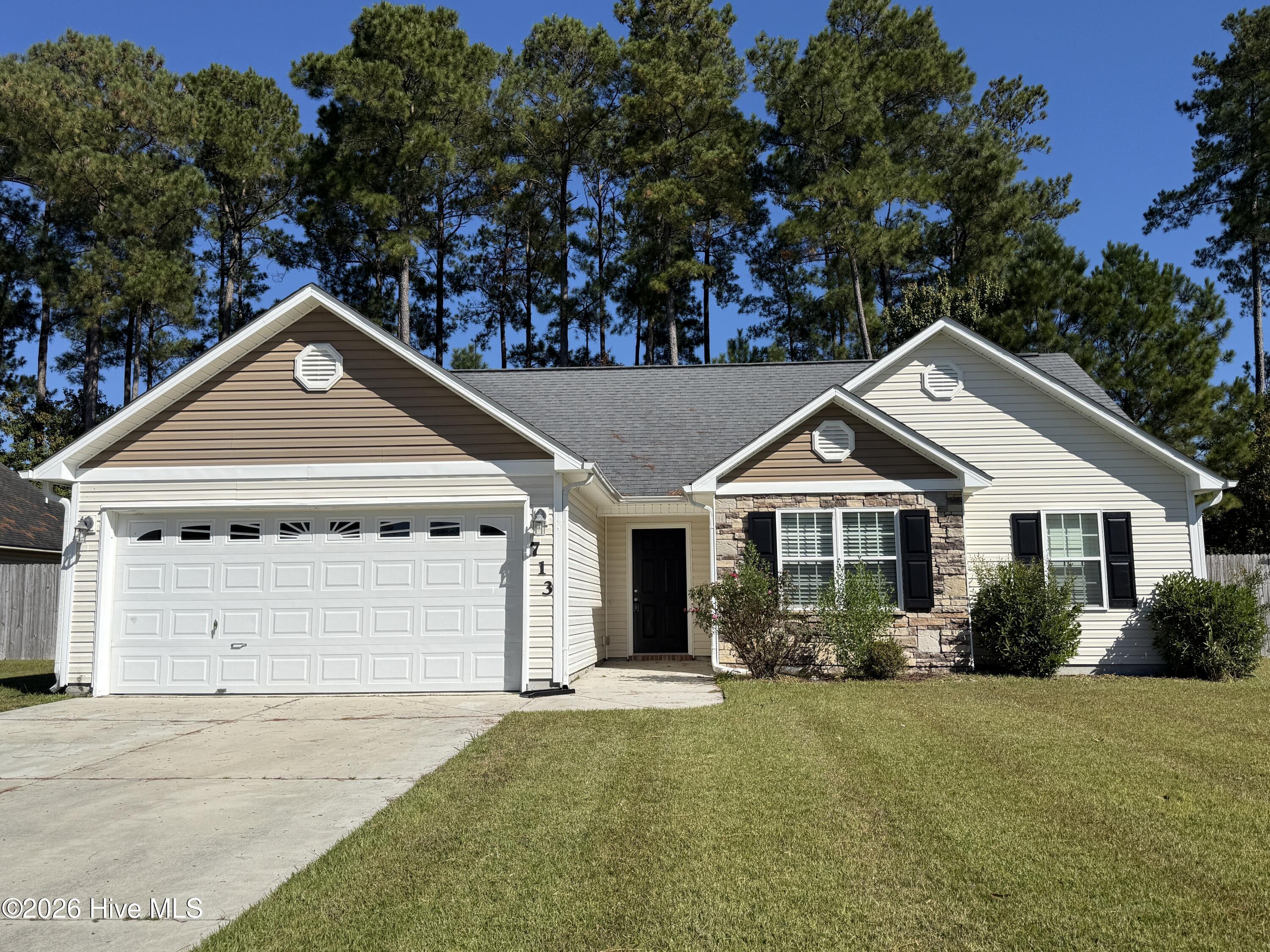 713 Savannah Drive Property Photo 1