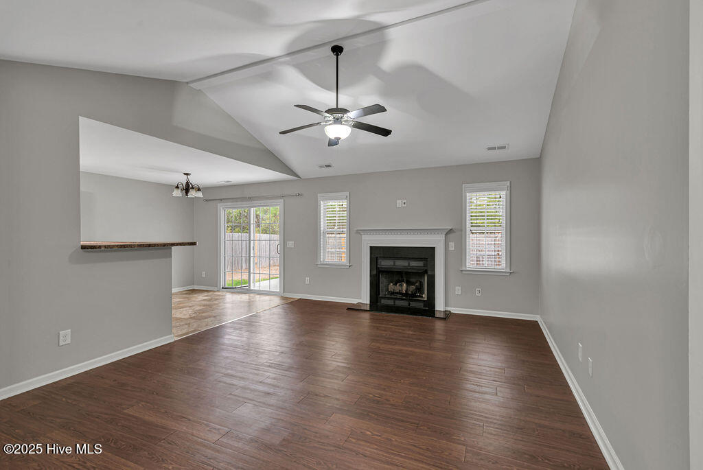 713 Savannah Drive Property Photo 3