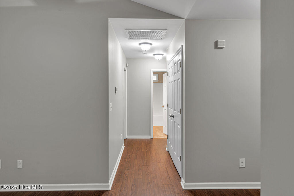 713 Savannah Drive Property Photo 11
