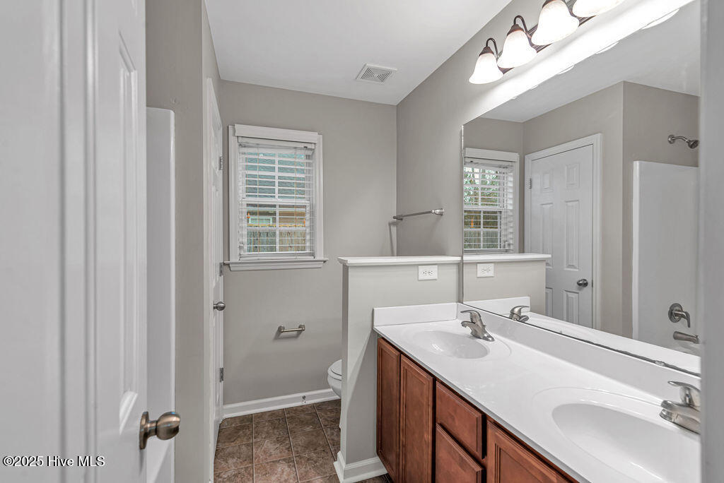 713 Savannah Drive Property Photo 15