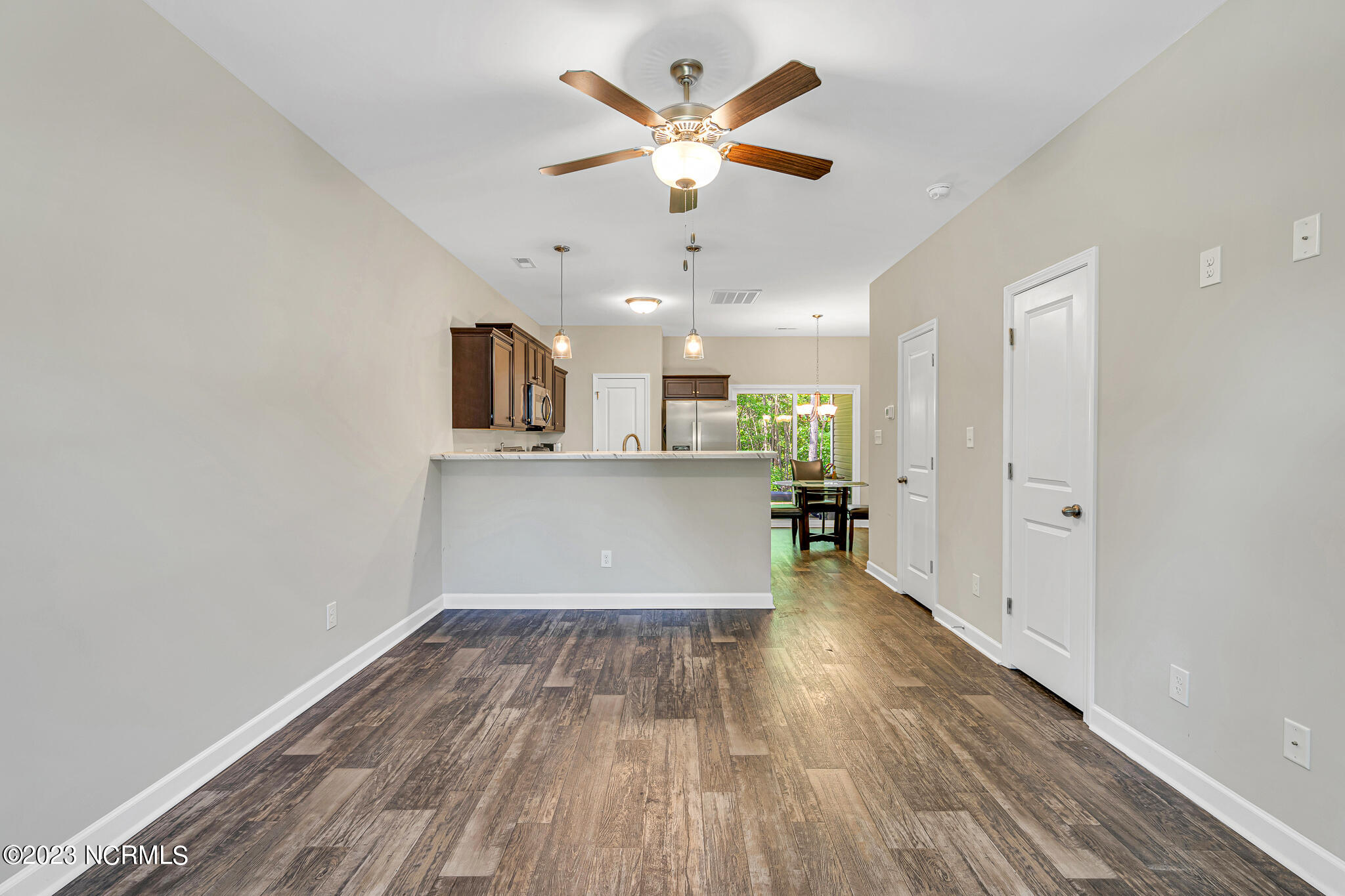 14 Jaydn Drive W Property Photo 3