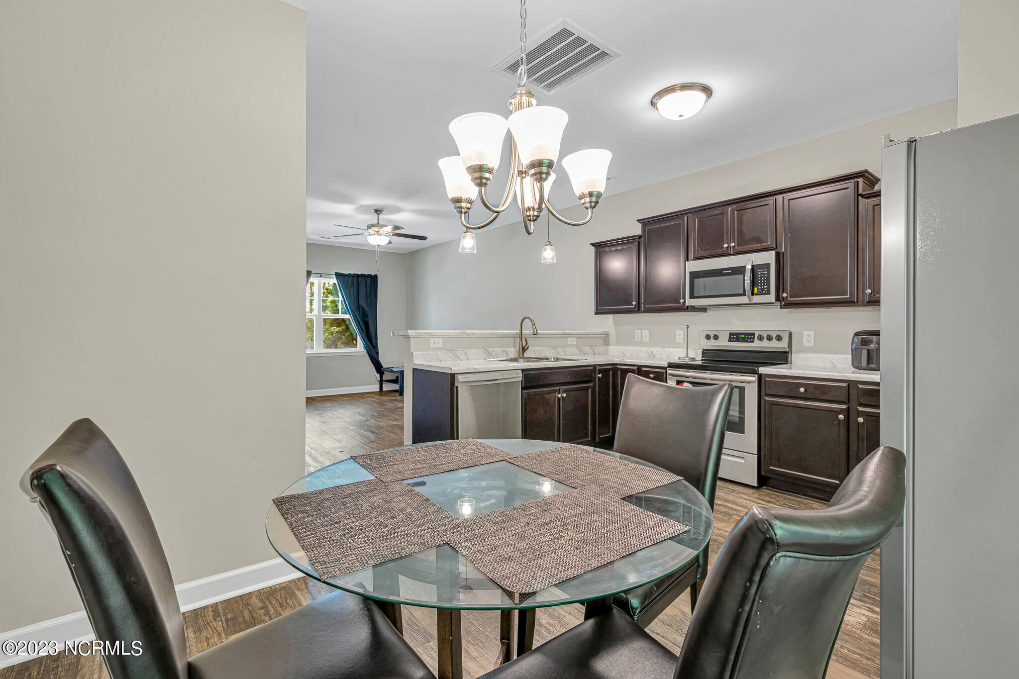 14 Jaydn Drive W Property Photo 9
