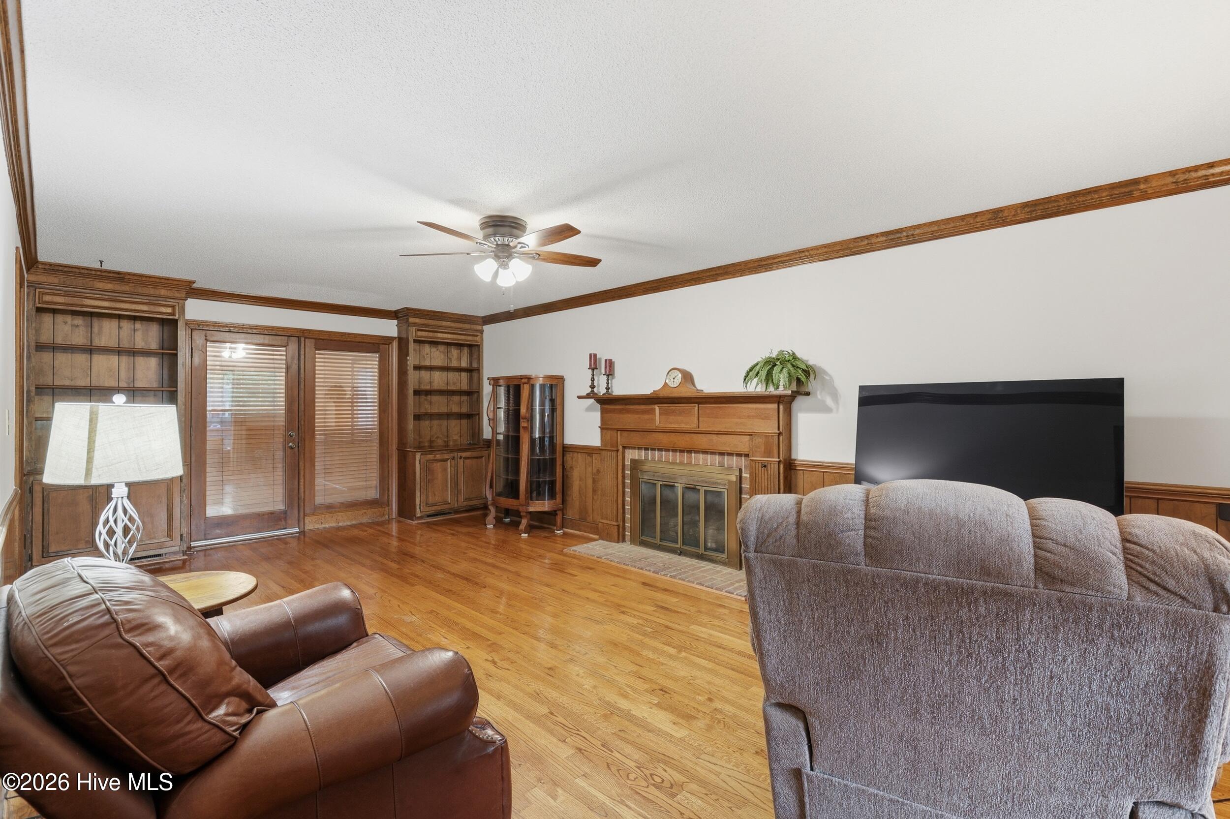 503 Crestline Boulevard Property Photo 11