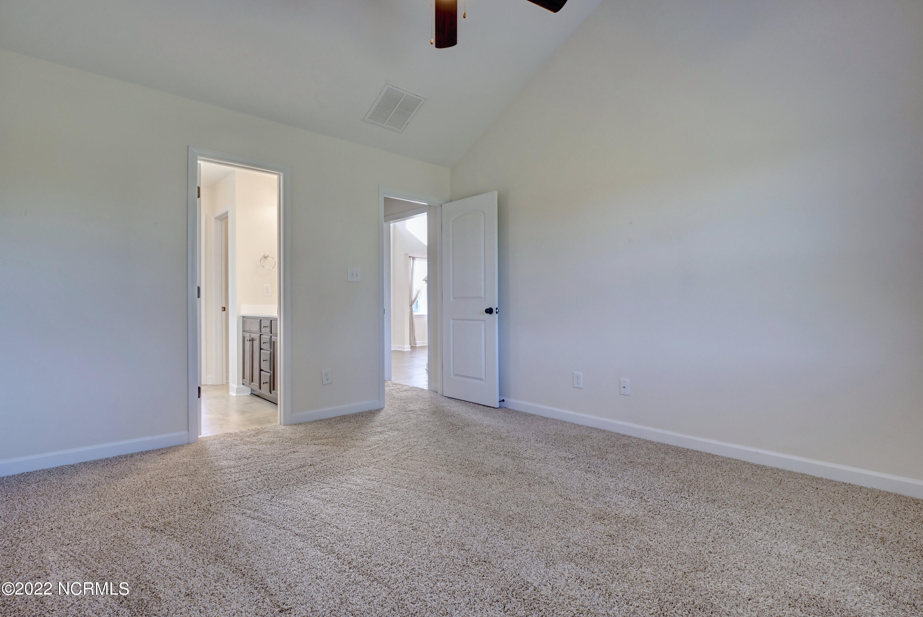 109 Easton Drive Property Photo 17