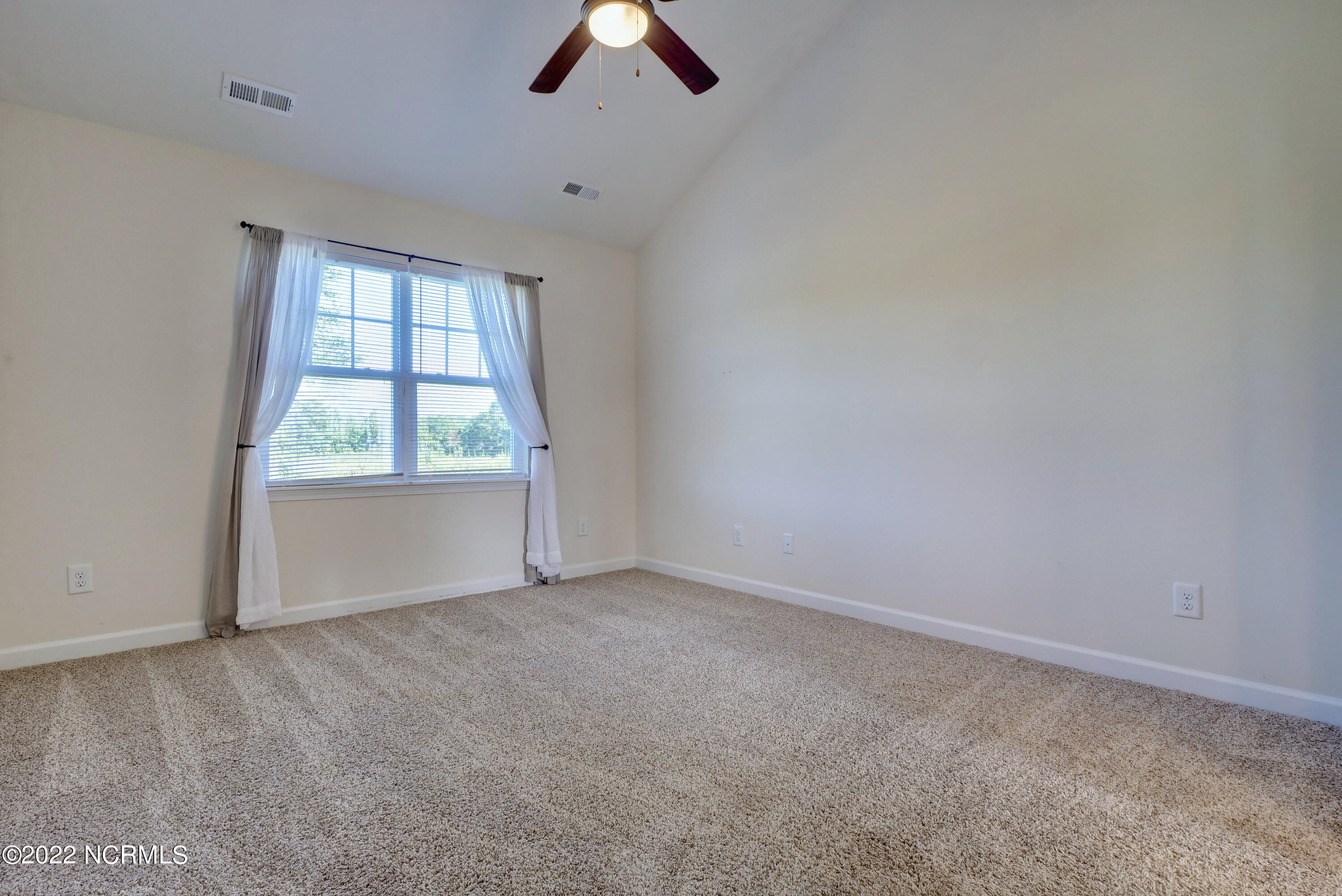 109 Easton Drive Property Photo 18