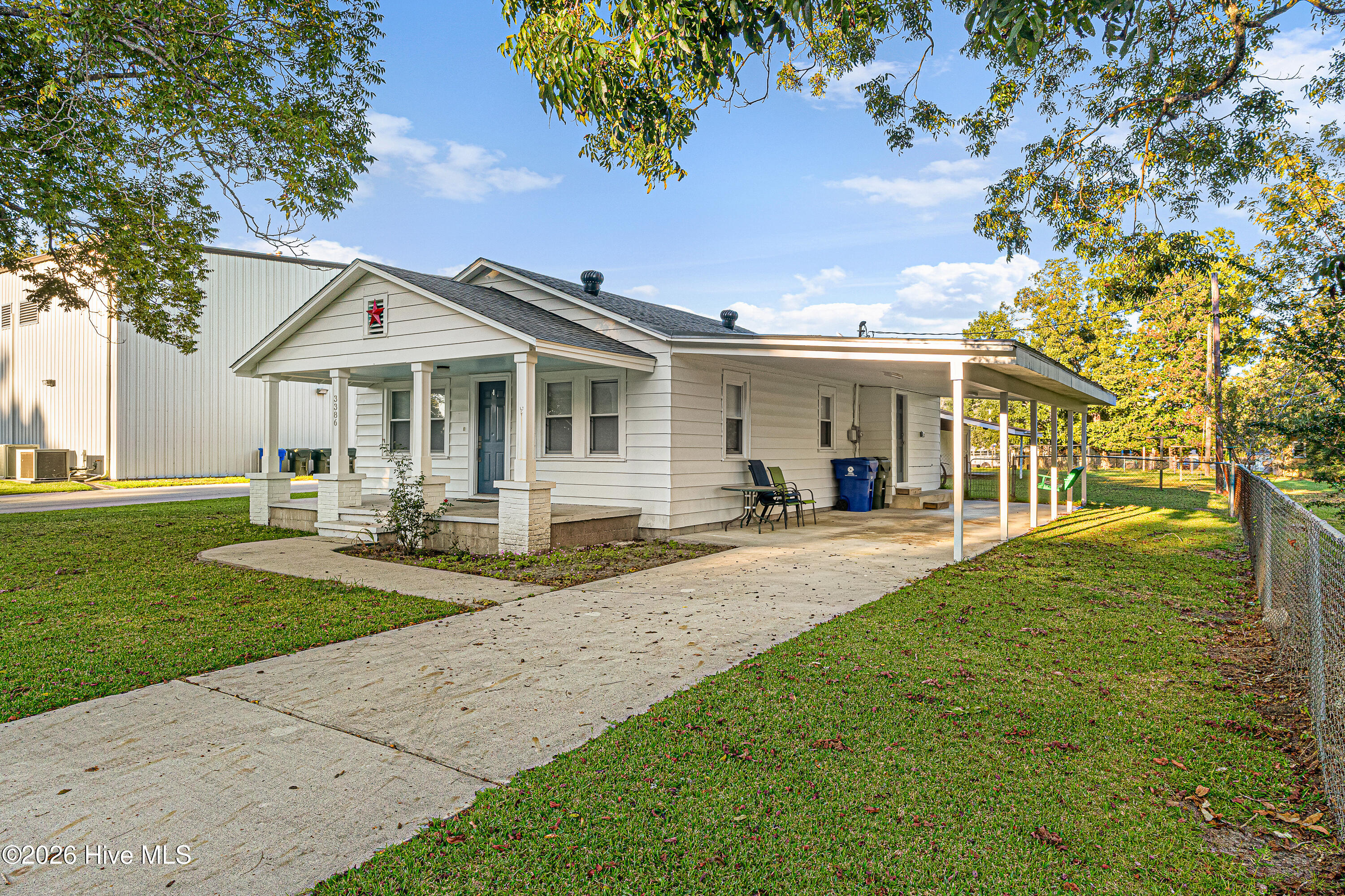 3386 E Railroad Boulevard Property Photo 1