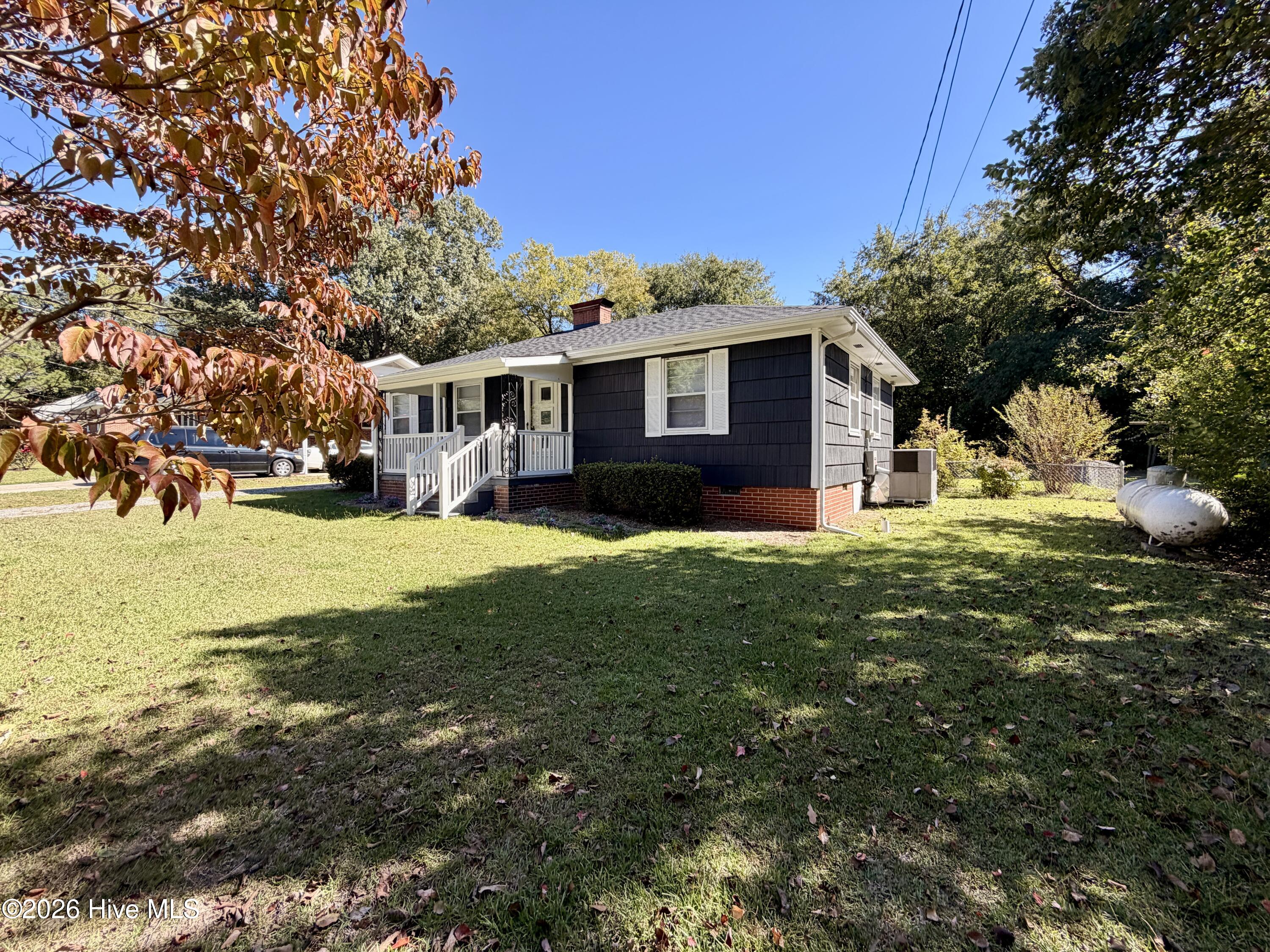 910 Pittman Street Property Photo 1