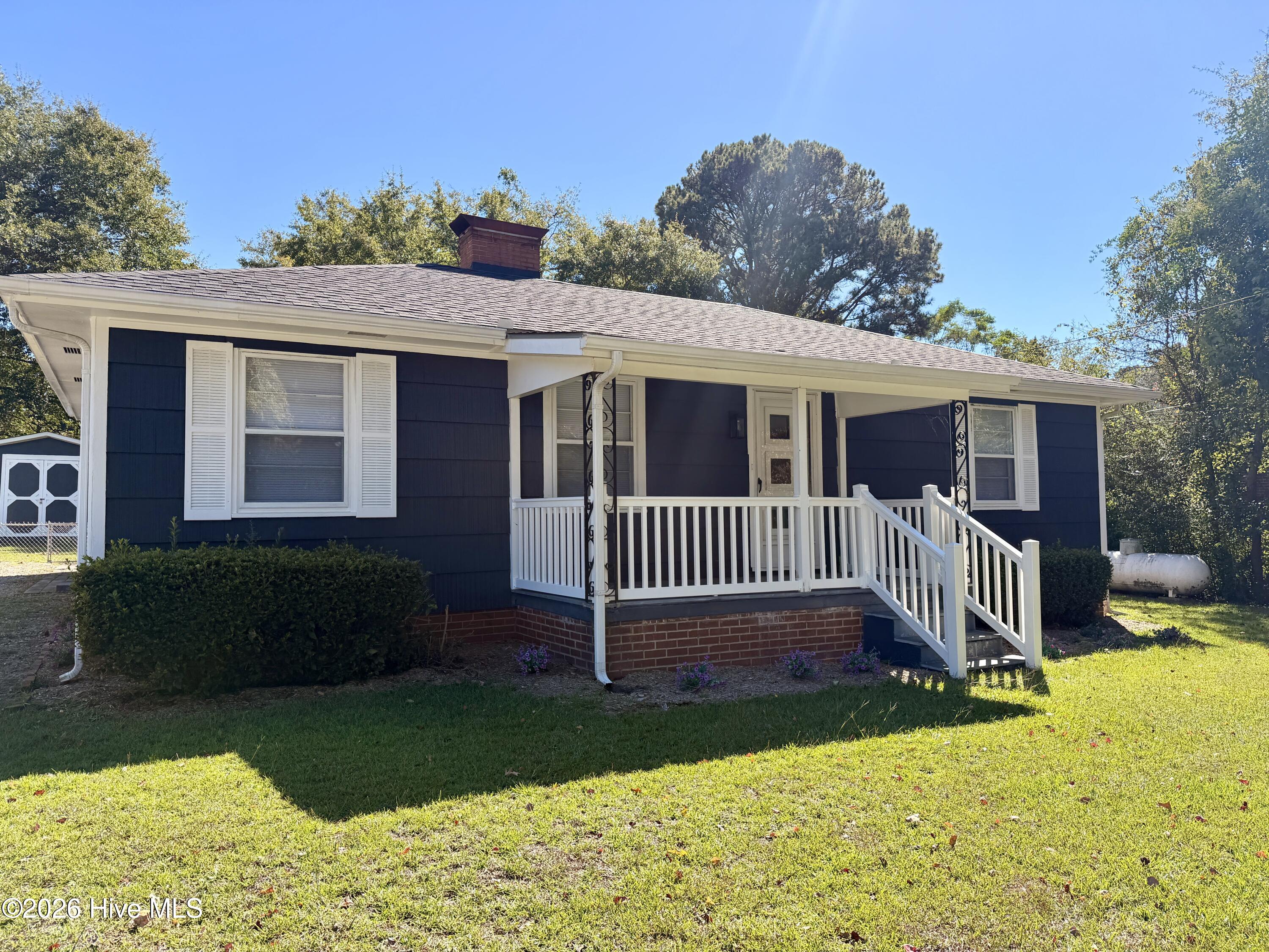 910 Pittman Street Property Photo 3