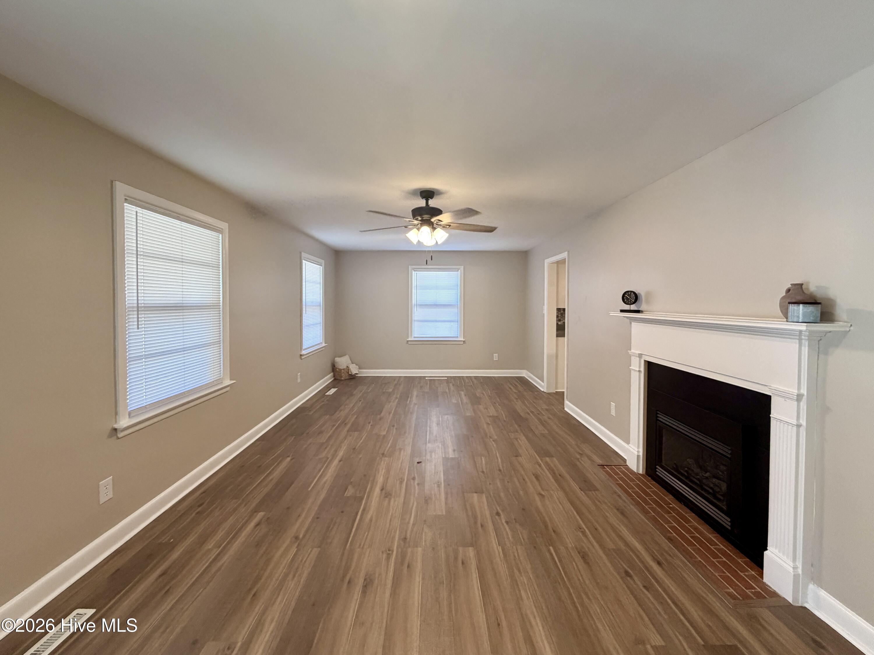 910 Pittman Street Property Photo 7
