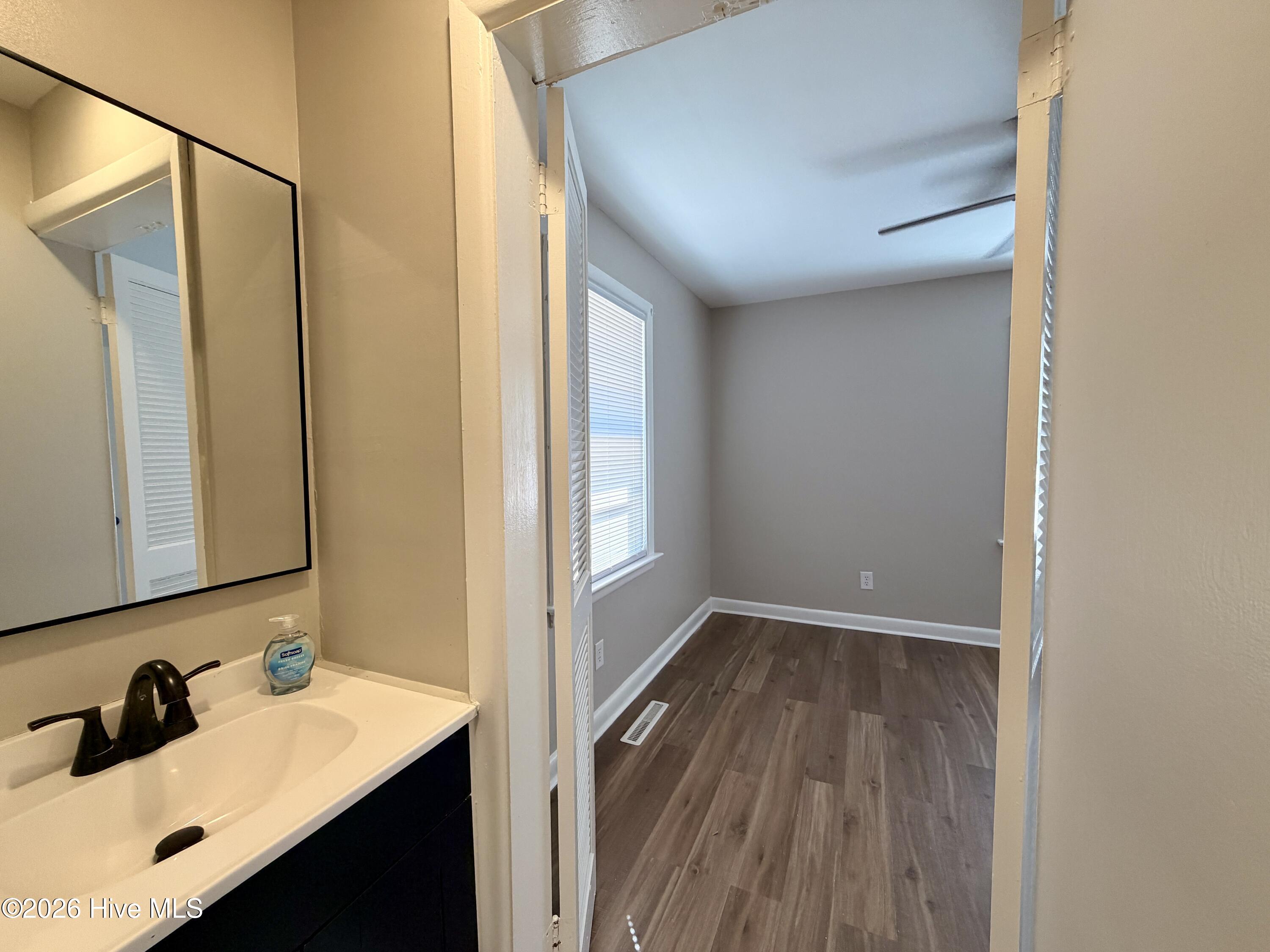 910 Pittman Street Property Photo 16