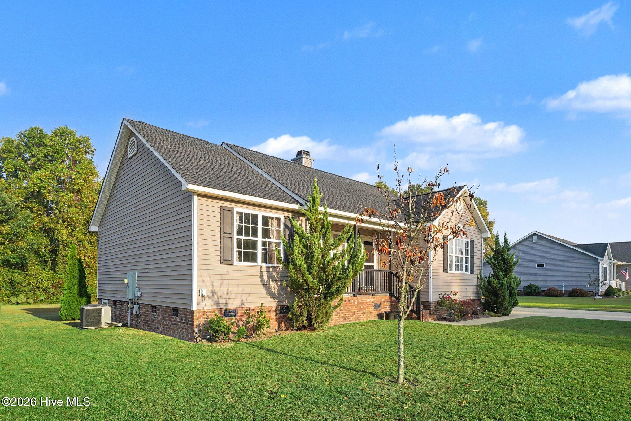 80 Quince Court Property Photo 3