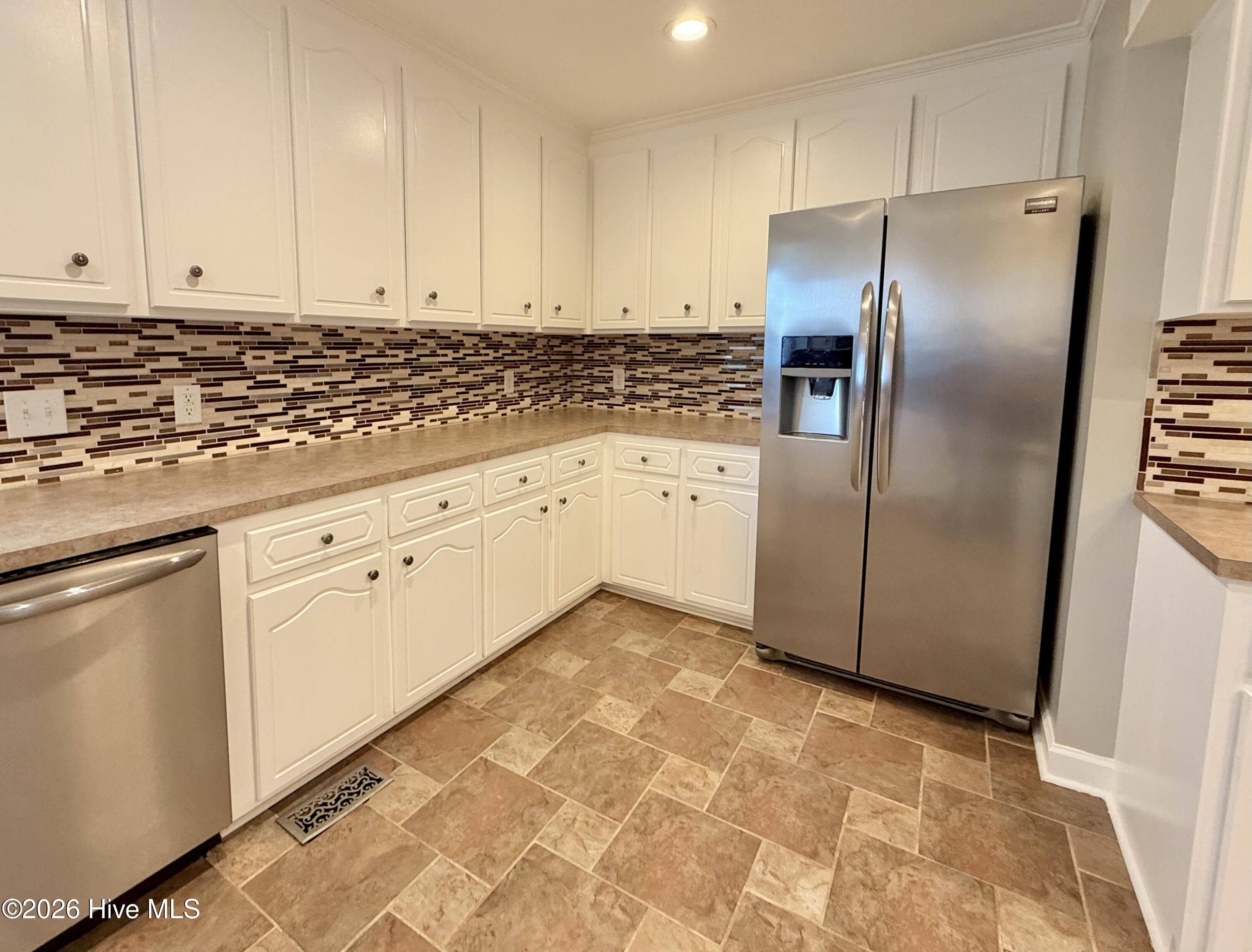 2571 English Squire Drive Property Photo 23
