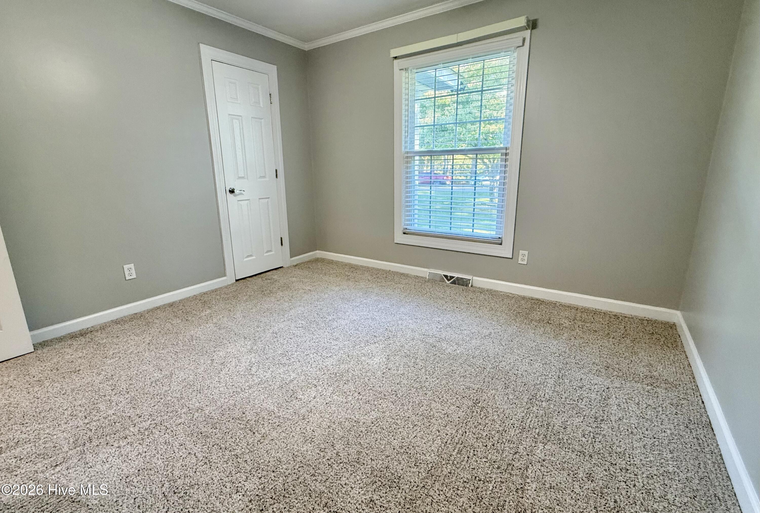 2571 English Squire Drive Property Photo 35