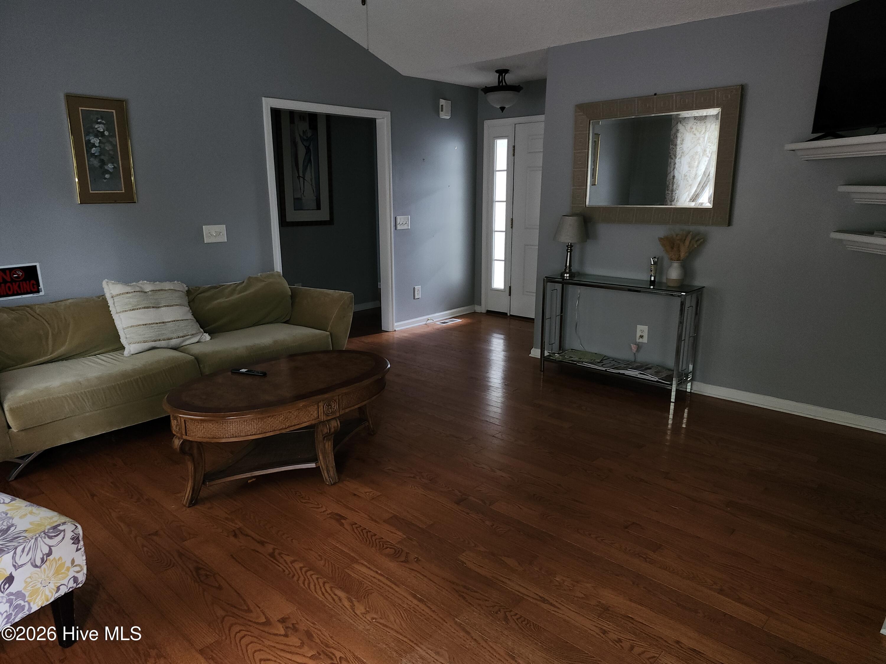 350 Woodgreen Drive Property Photo 4