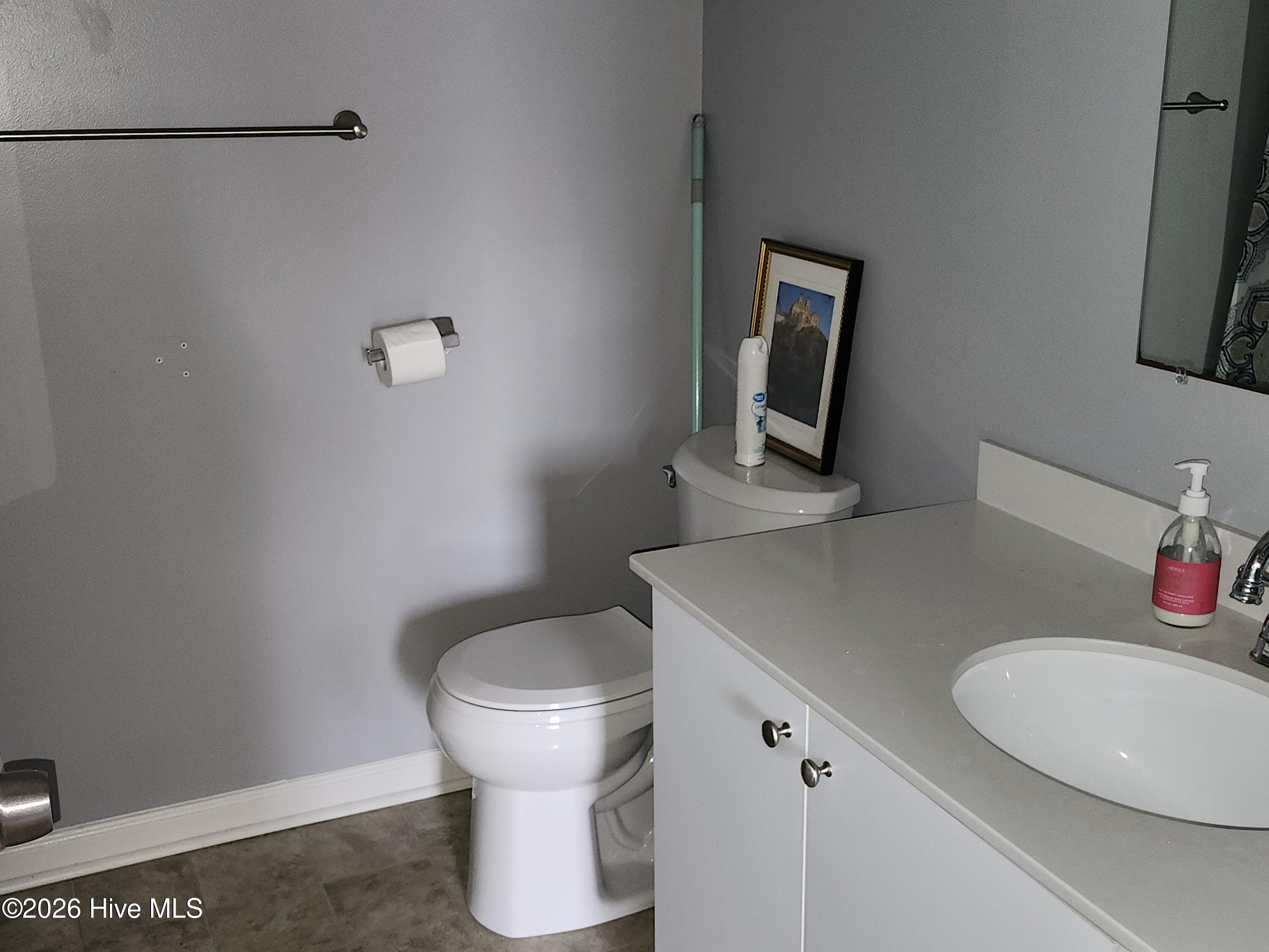 350 Woodgreen Drive Property Photo 15