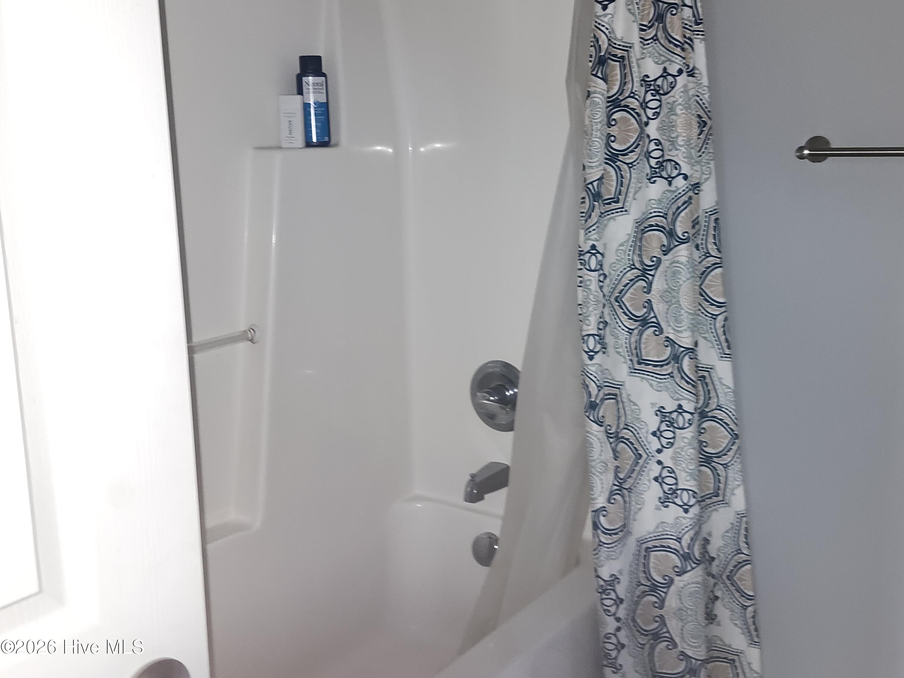 350 Woodgreen Drive Property Photo 16