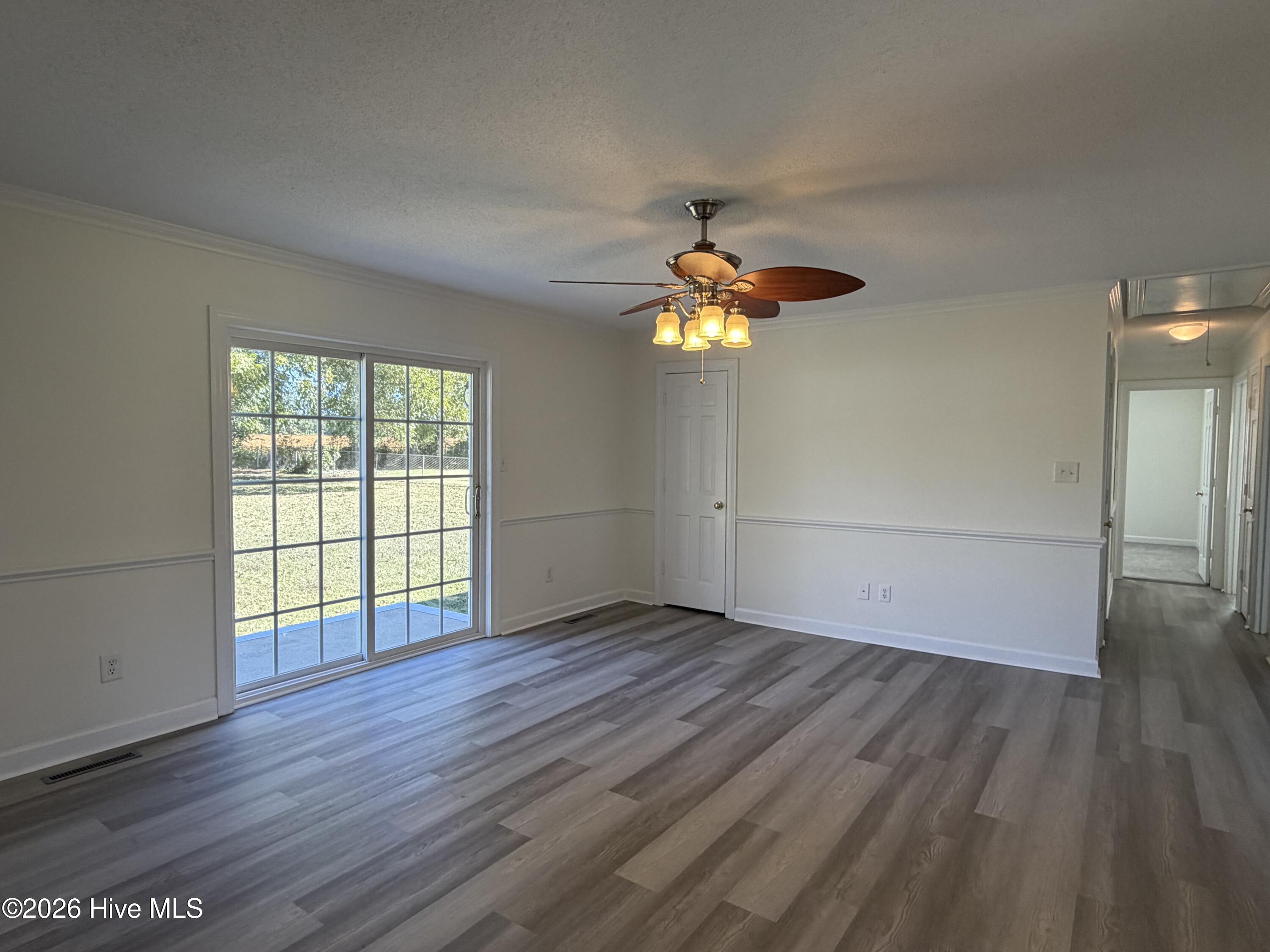 726 Rosewood Road Property Photo 3