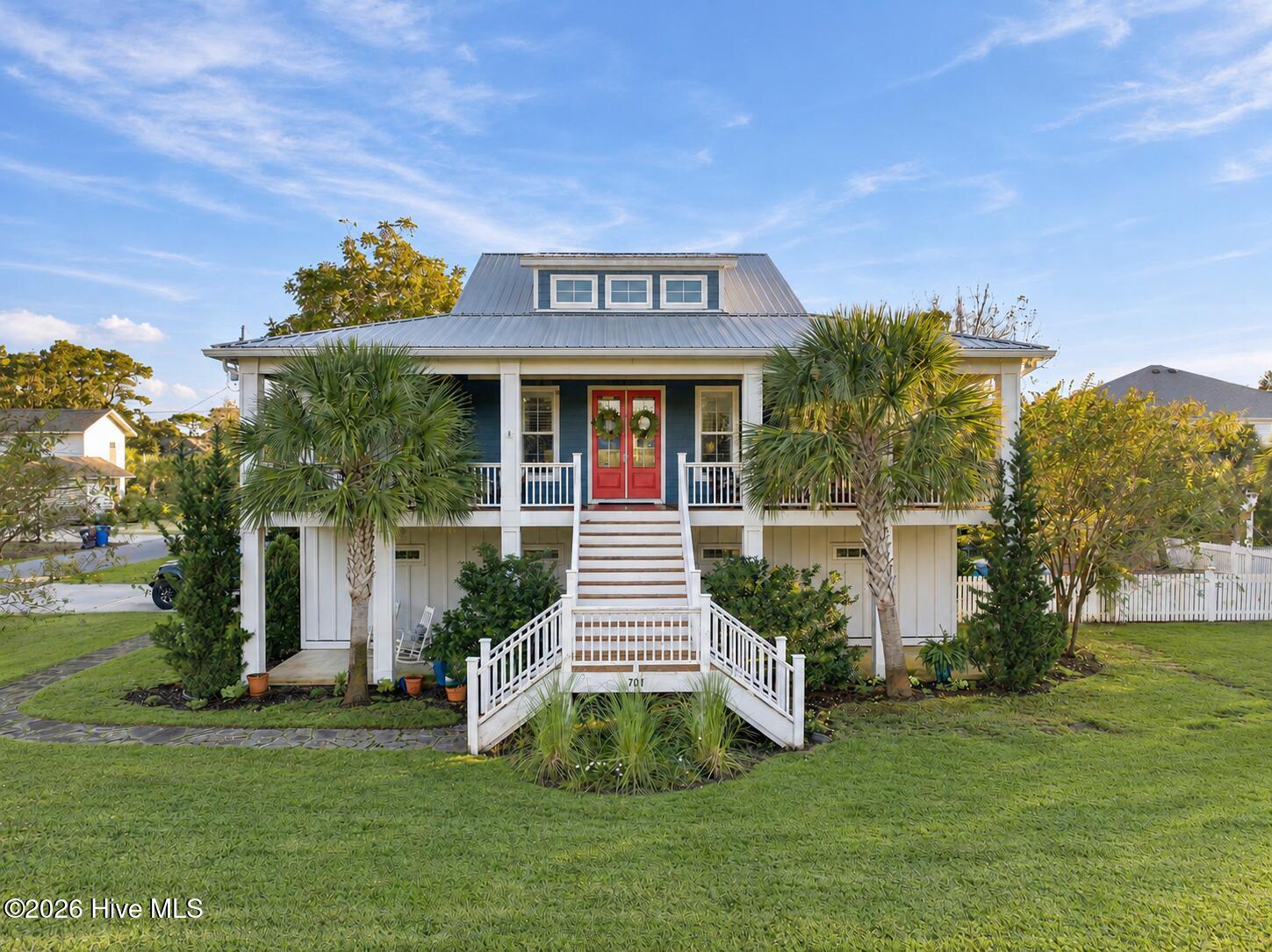 701 Charlotte Avenue Property Photo 1