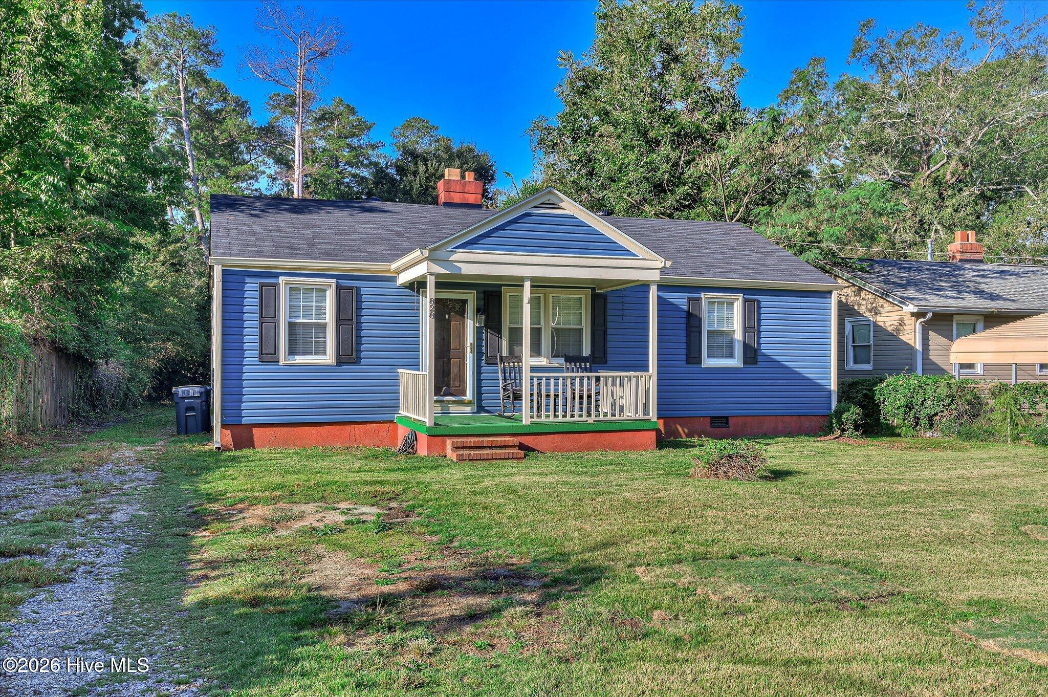 828 Ann Street Property Photo 1