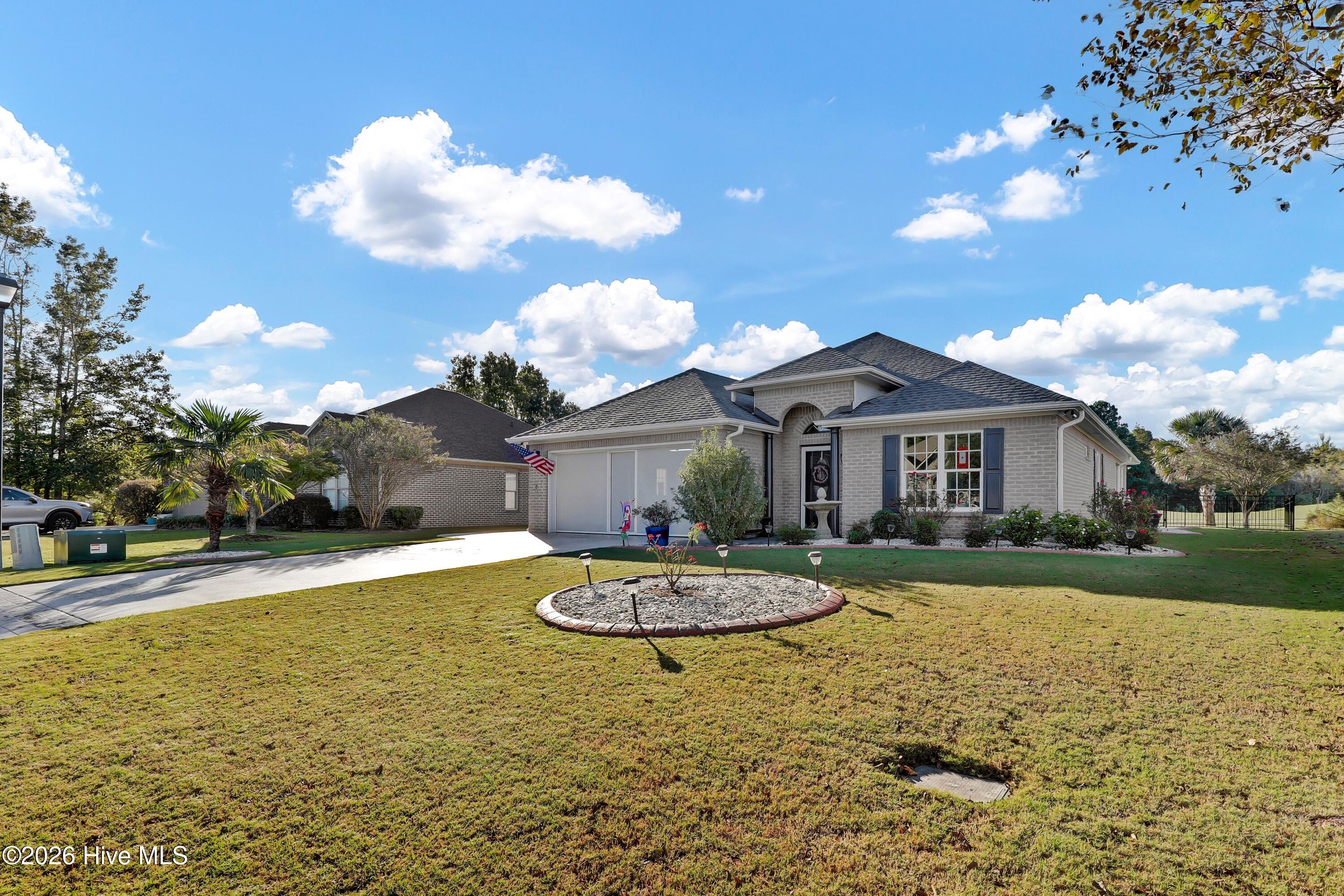 282 Castle Bay Drive Property Photo 3