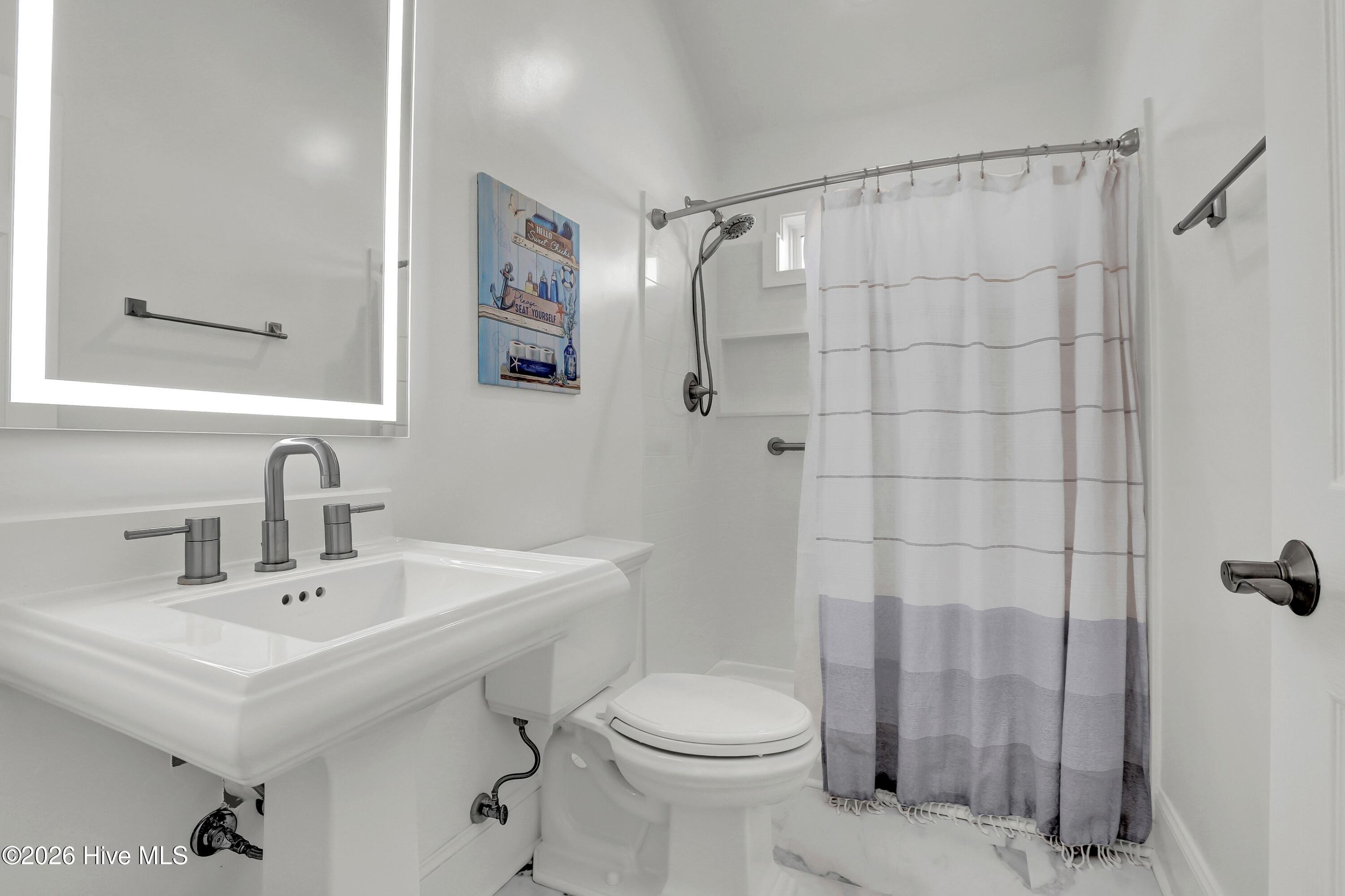 282 Castle Bay Drive Property Photo 24